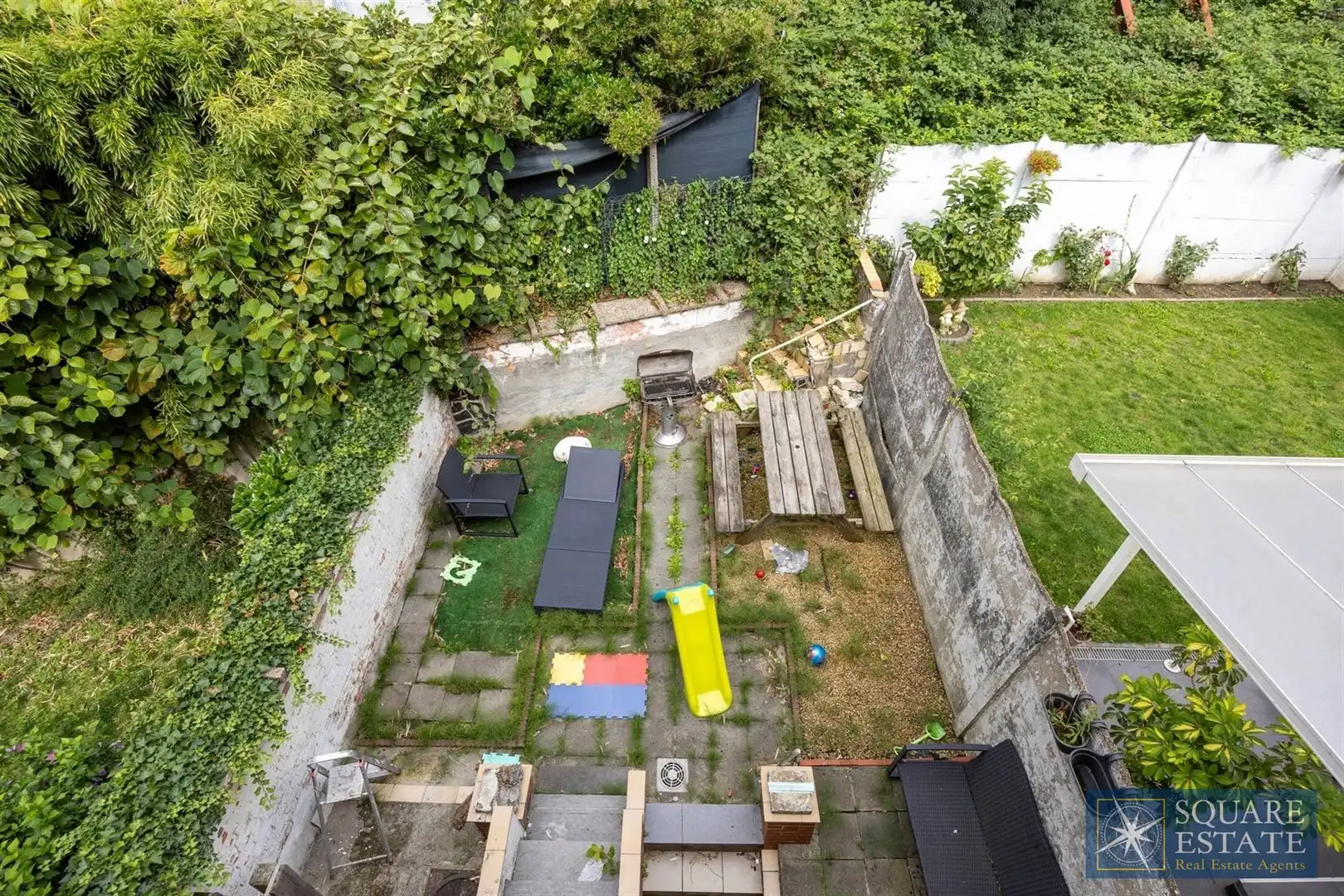 Appartementsgebouw foto 14