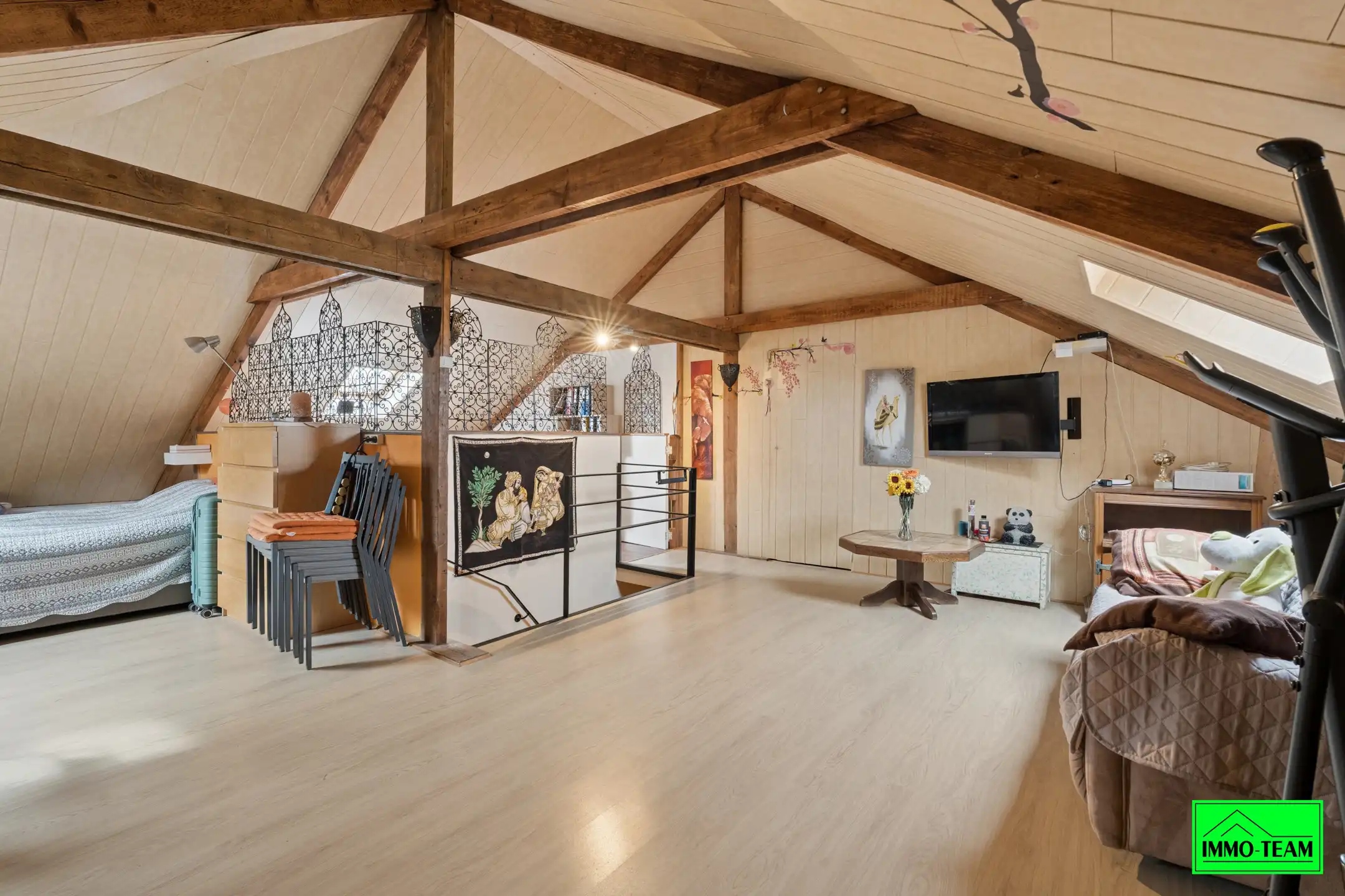 Ruime 4-gevelwoning op topligging foto 15