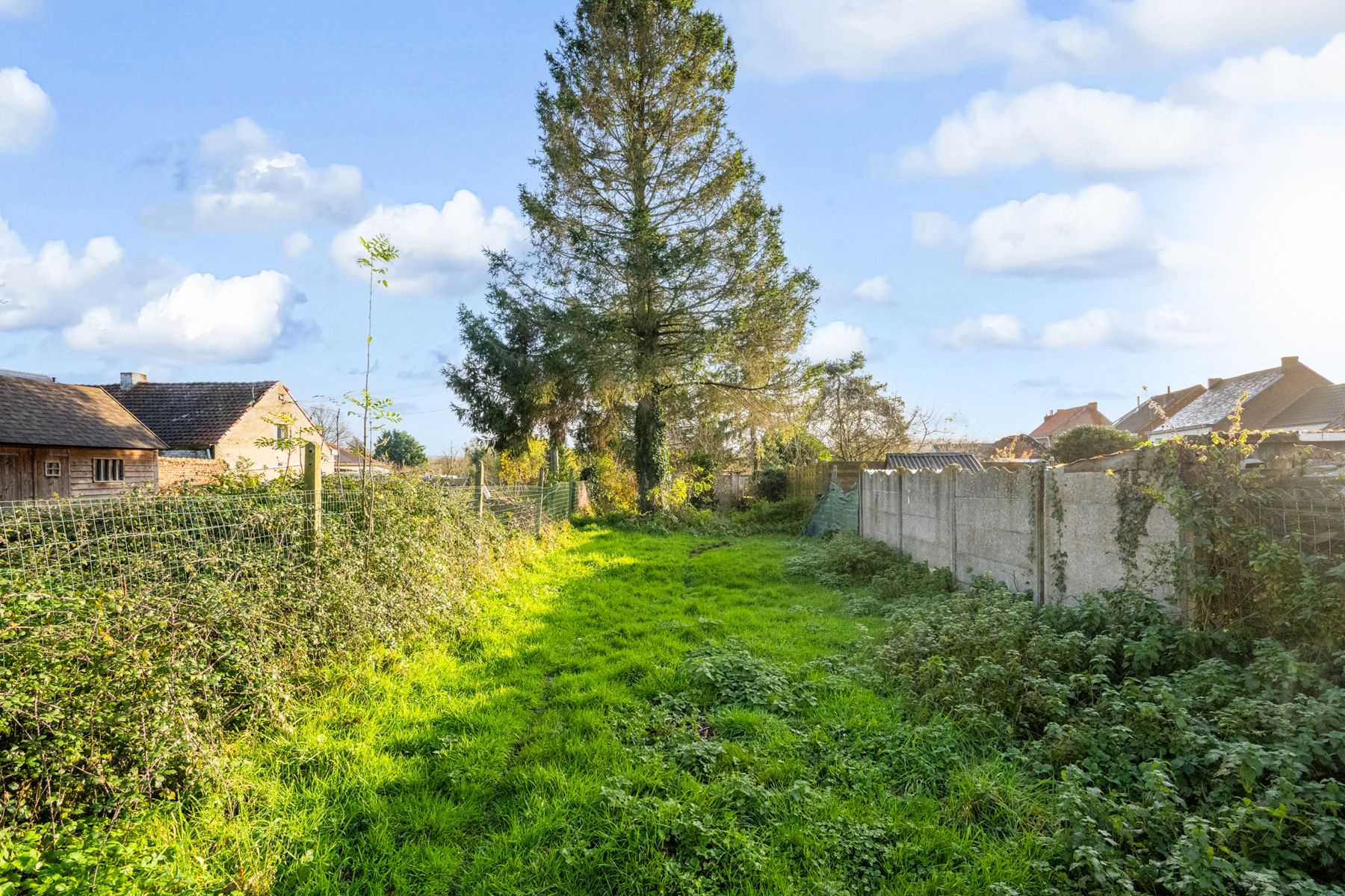 CENTRAAL GELEGEN GEZINSWONING MET TUIN foto 15