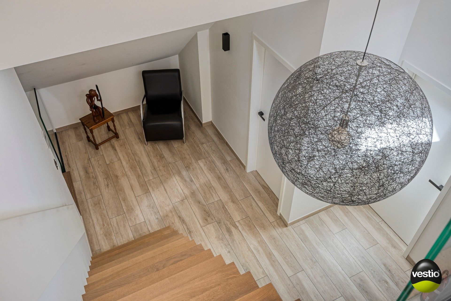 Luxueuze open bebouwing op mooi perceel van ca. 30 are. foto 14