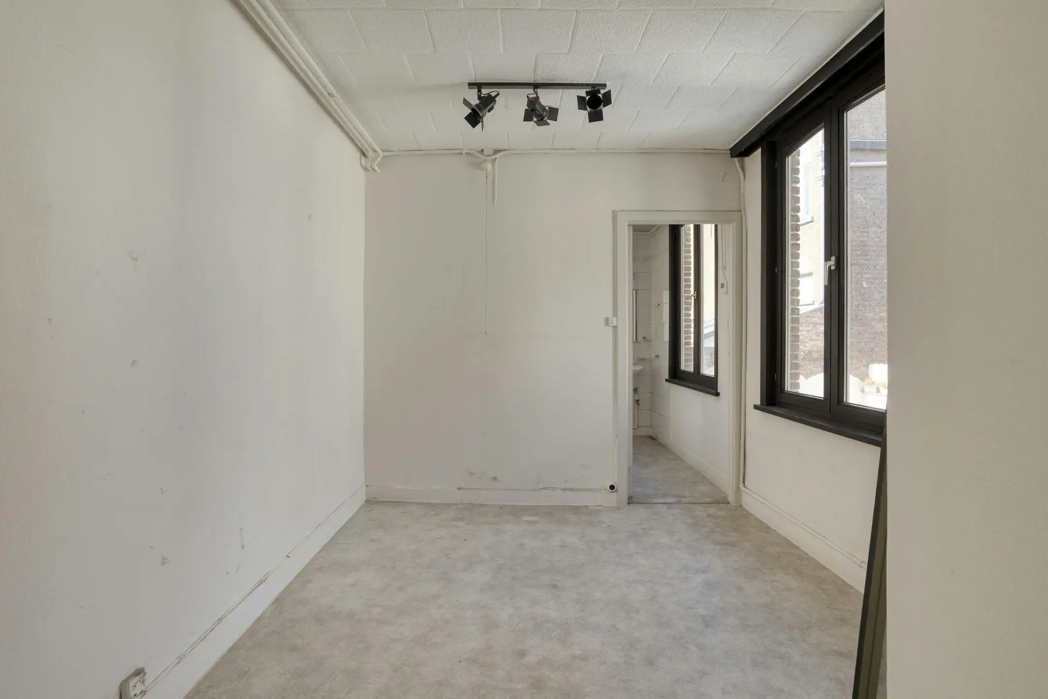 Charmant huis te koop in Sint-Clarastraat Brugge foto 7