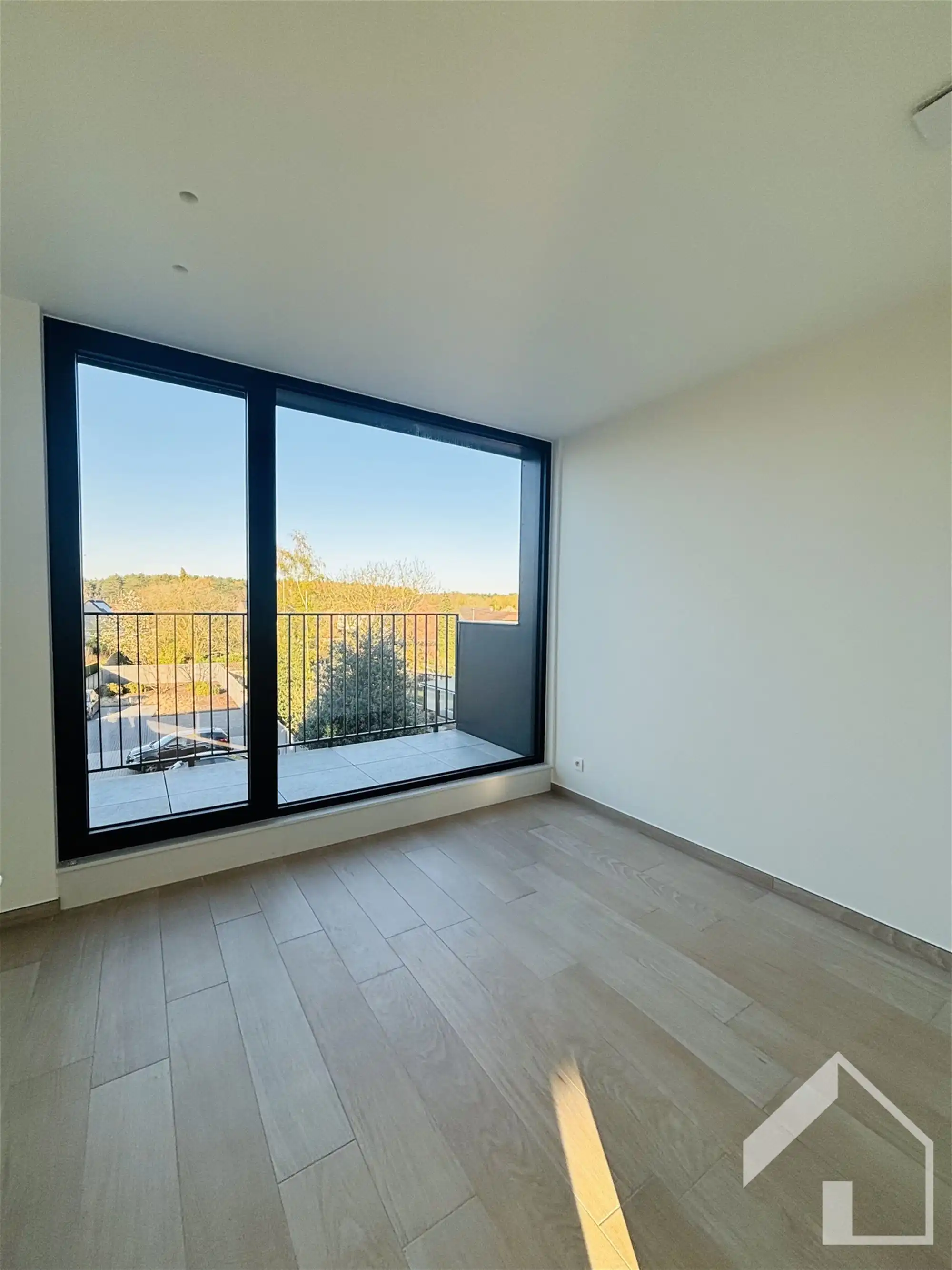 Nieuwbouwappartement op de 2e verdieping met lift foto 6