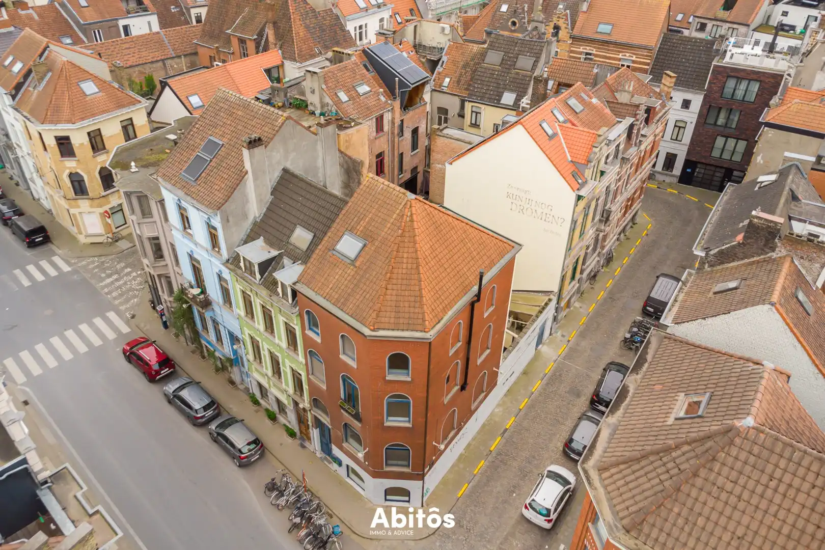 Uniek triplex-appartement met 3 slaapkamers en prachtig uitzicht in hartje Gent foto 21