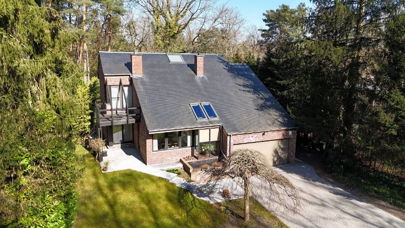 Zeer rustig gelegen villa van 245m² in moderne stijl op 14 are palende aan golfdomein foto 28