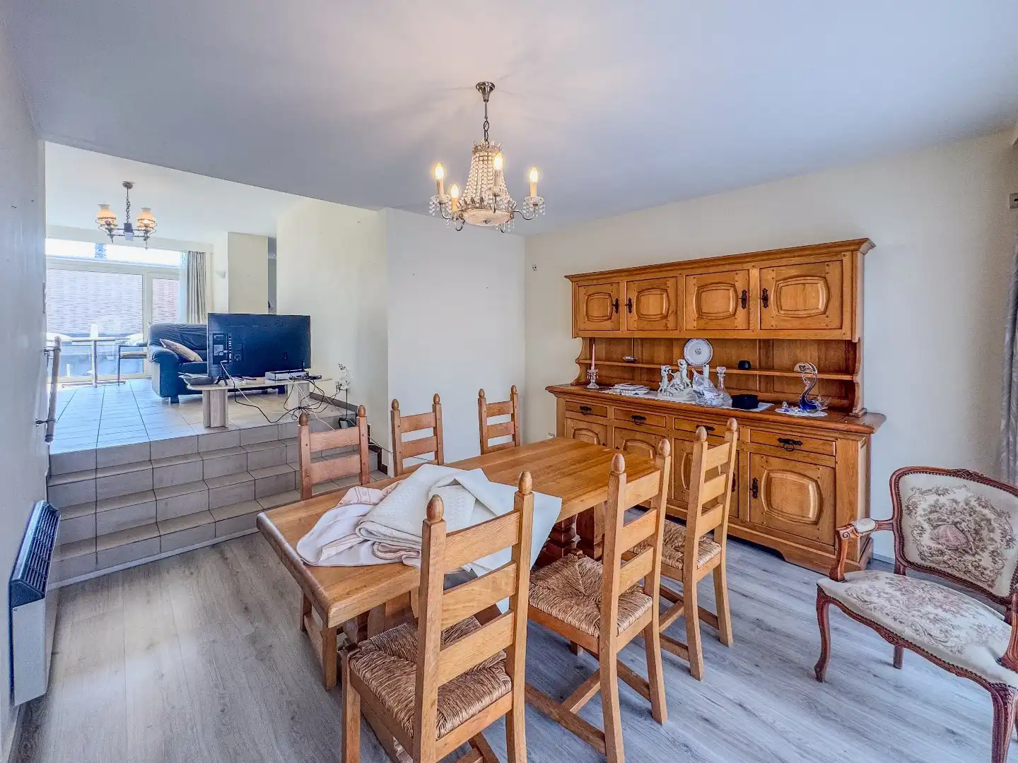 Centraal gelegen appartement met 2 slaapkamers. foto 3