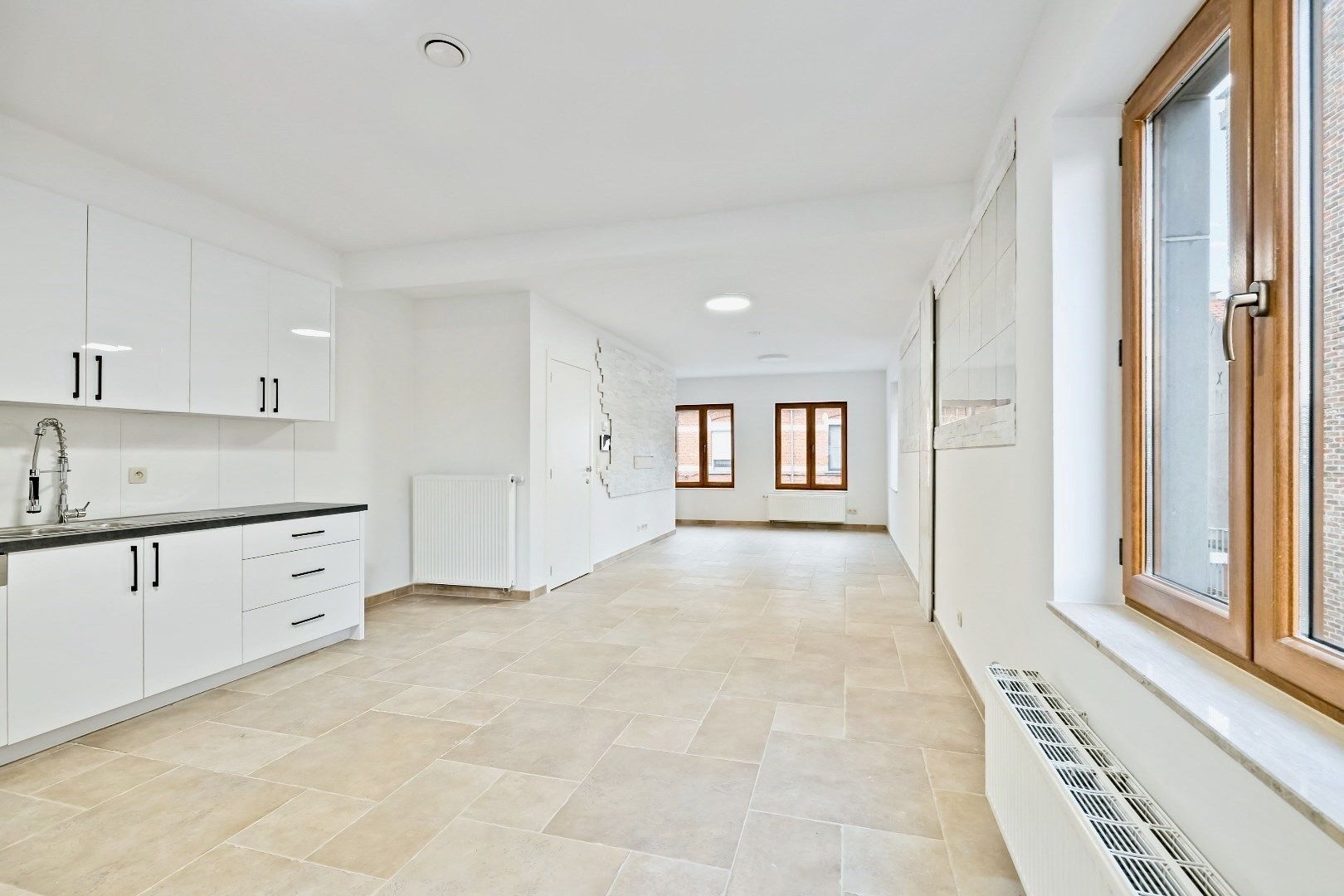 3-slpk duplex met autostaanplaats te Sint-Niklaas! foto 4