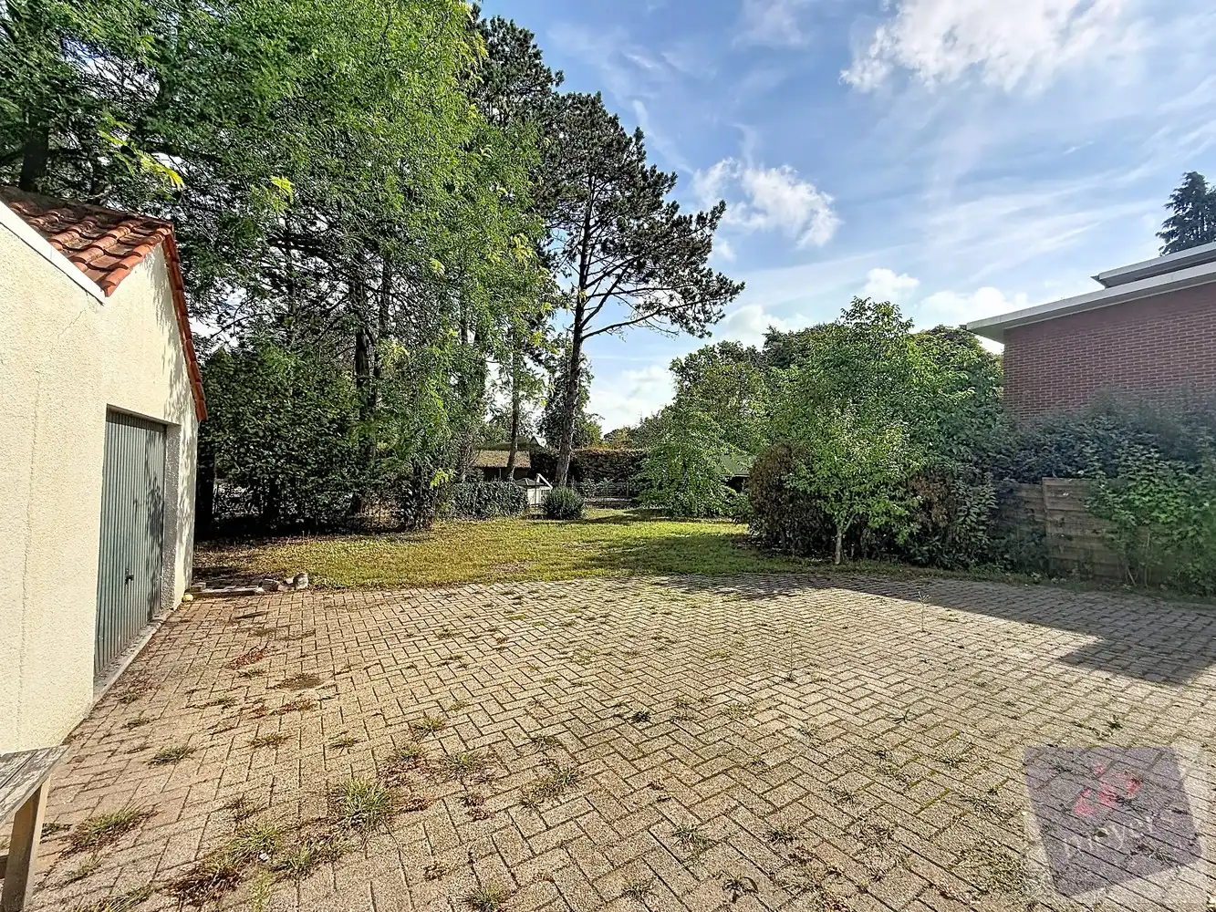 Ruime open bebouwing met 3 slaapkamers en omheinde tuin in Zonhoven foto 5