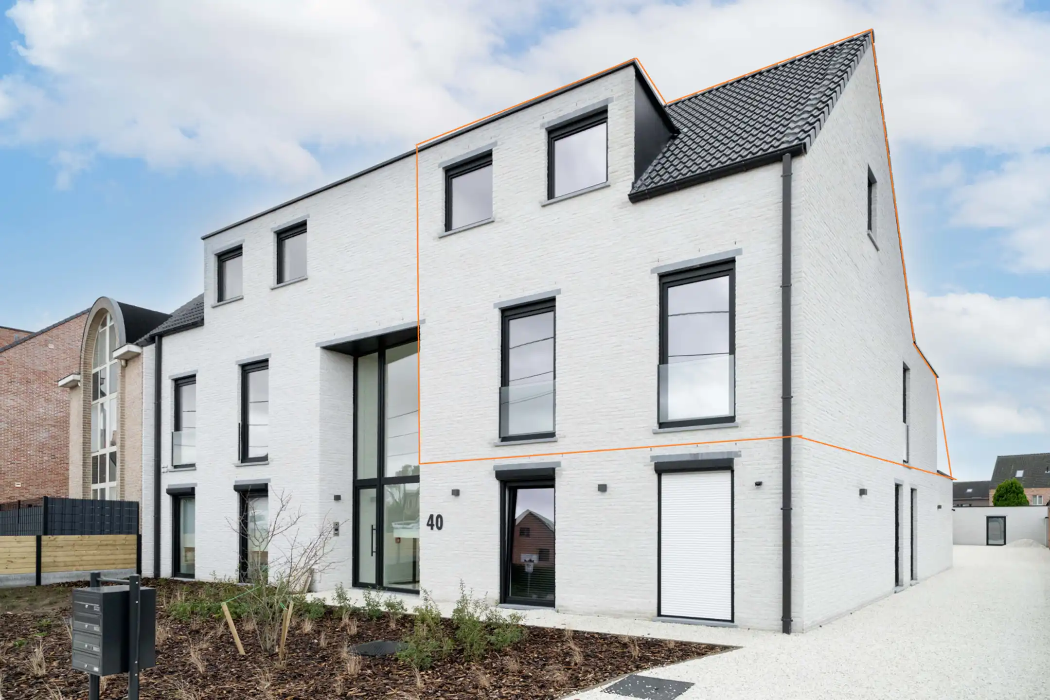Duplex 3 slpk met terras + PP + gemeenschappelijke tuin foto {{pictureIndex}}