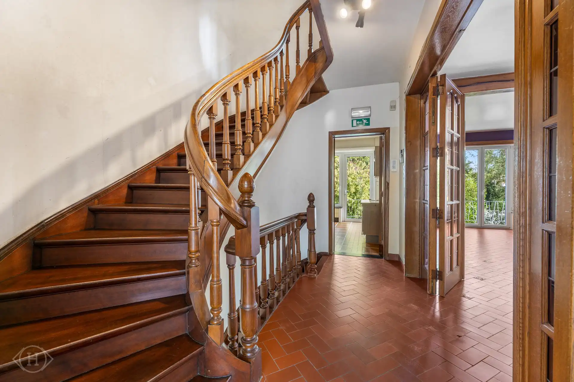 Lichtrijke, te renoveren herenwoning met epc B foto 5