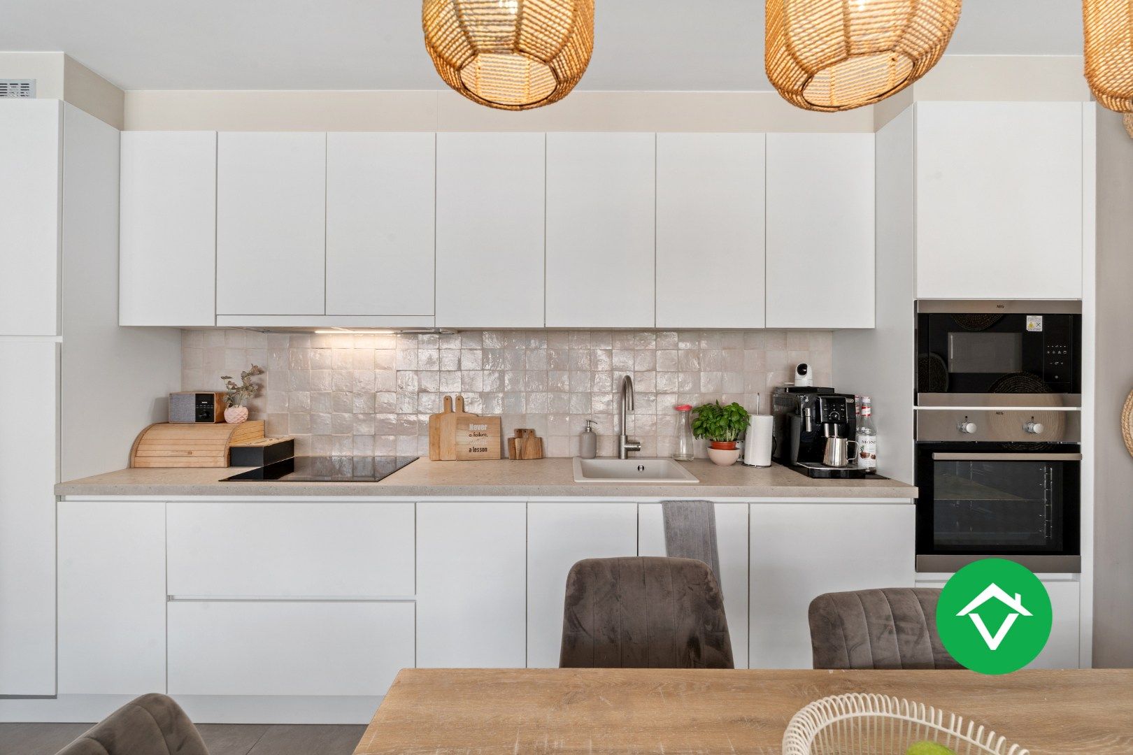 Recent nieuwbouwappartement gelegen op topligging te Eernegem foto 8