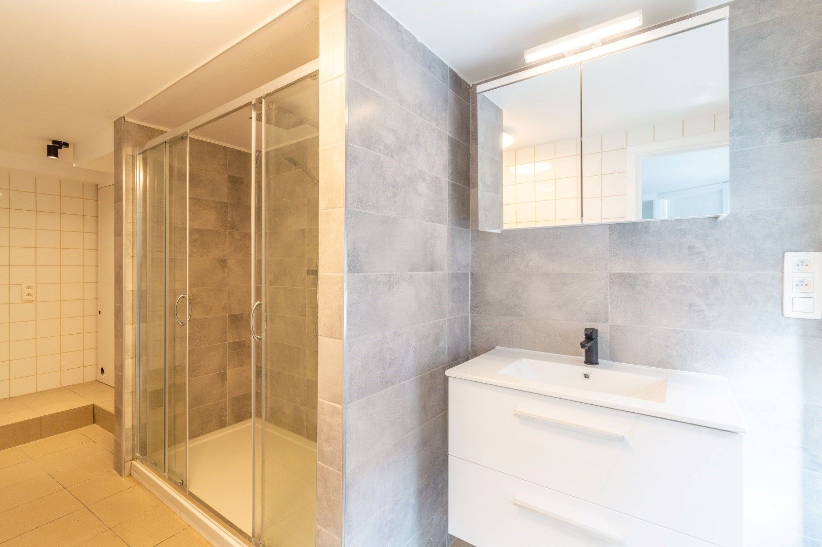 2 INSTAPKLARE APPARTEMENTEN TE CENTRUM HALLE ! foto 9
