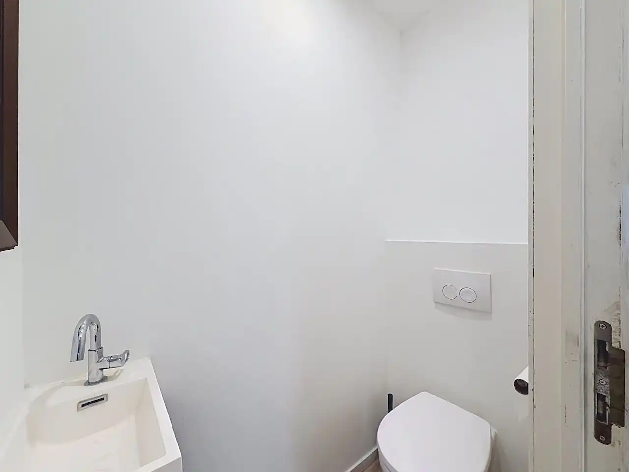 Buitengewoon ruim gelijkvloers appartement met 3 slaapkamers en hobbyruimte foto 19