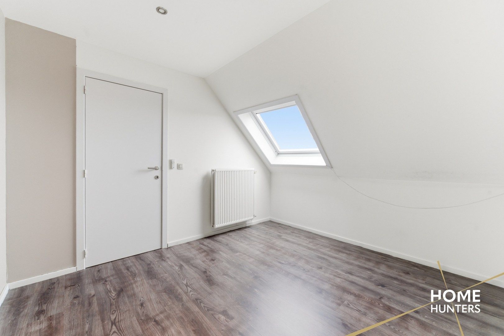 Stijlvol duplex appartement met 3 slaapkamers in hartje Kortemark! foto 12