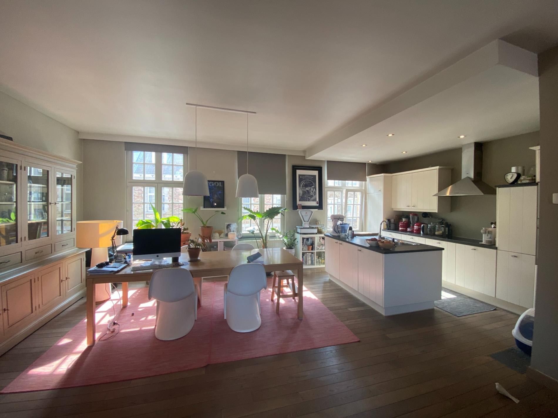 Uitstekend gelegen, duplex-appartement met 3 slaapkamers en garage foto 3