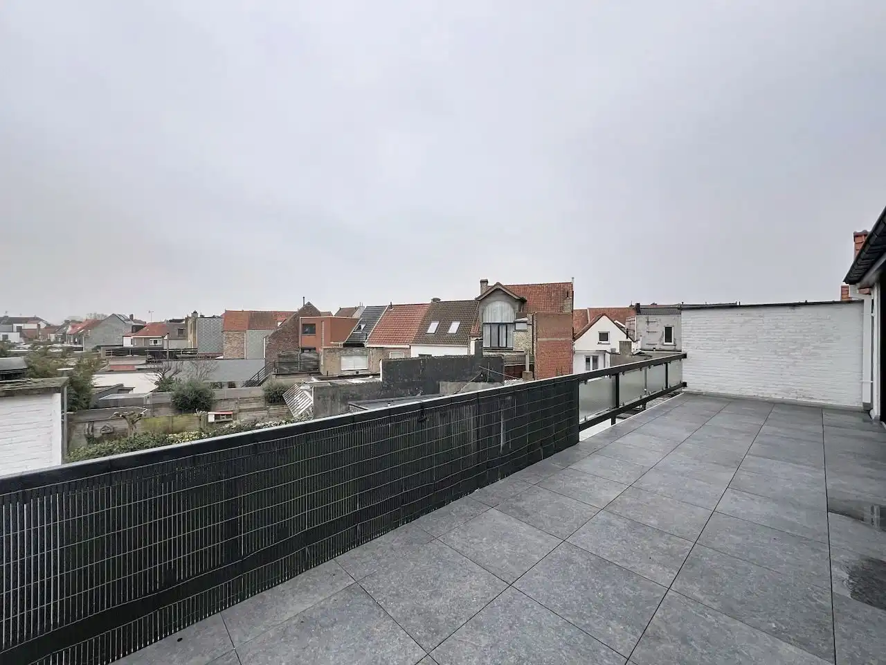 Buitengewoon ruim appartement met open zicht, parking inhuis en multifunctionele zolderruimte foto 5