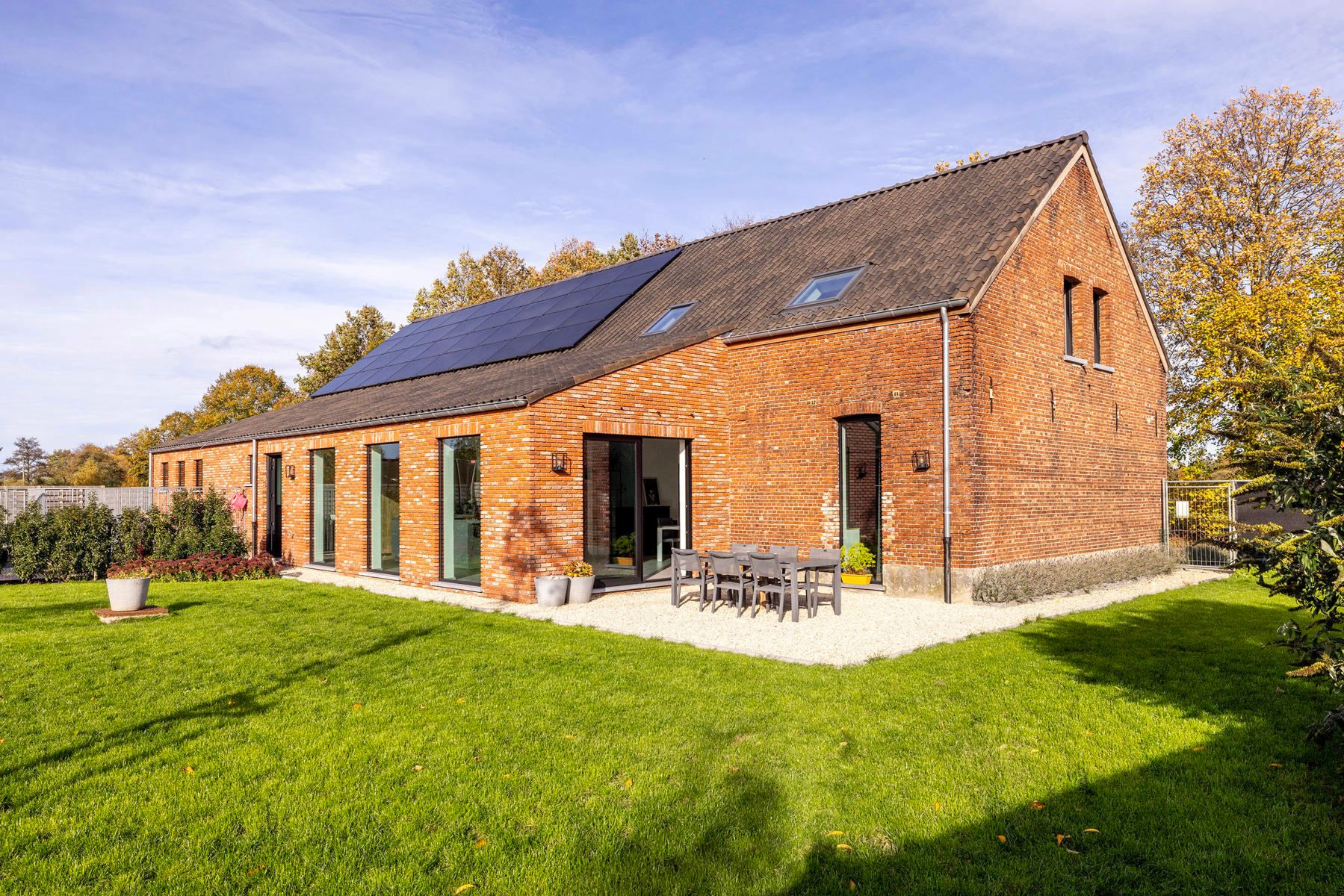 Gerenoveerde hoeve met 3slpk, 2bdk en tal van mogelijkheden foto 15