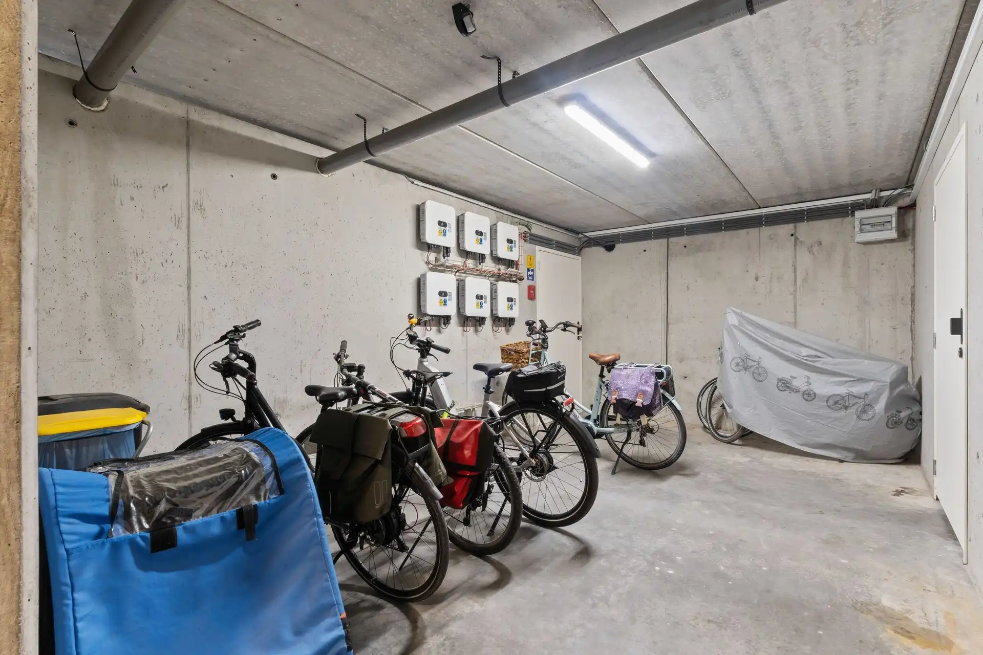 Recent, instapklaar gelijkvloers appartement met prachtige tuin en staanplaats te Berlare foto 23