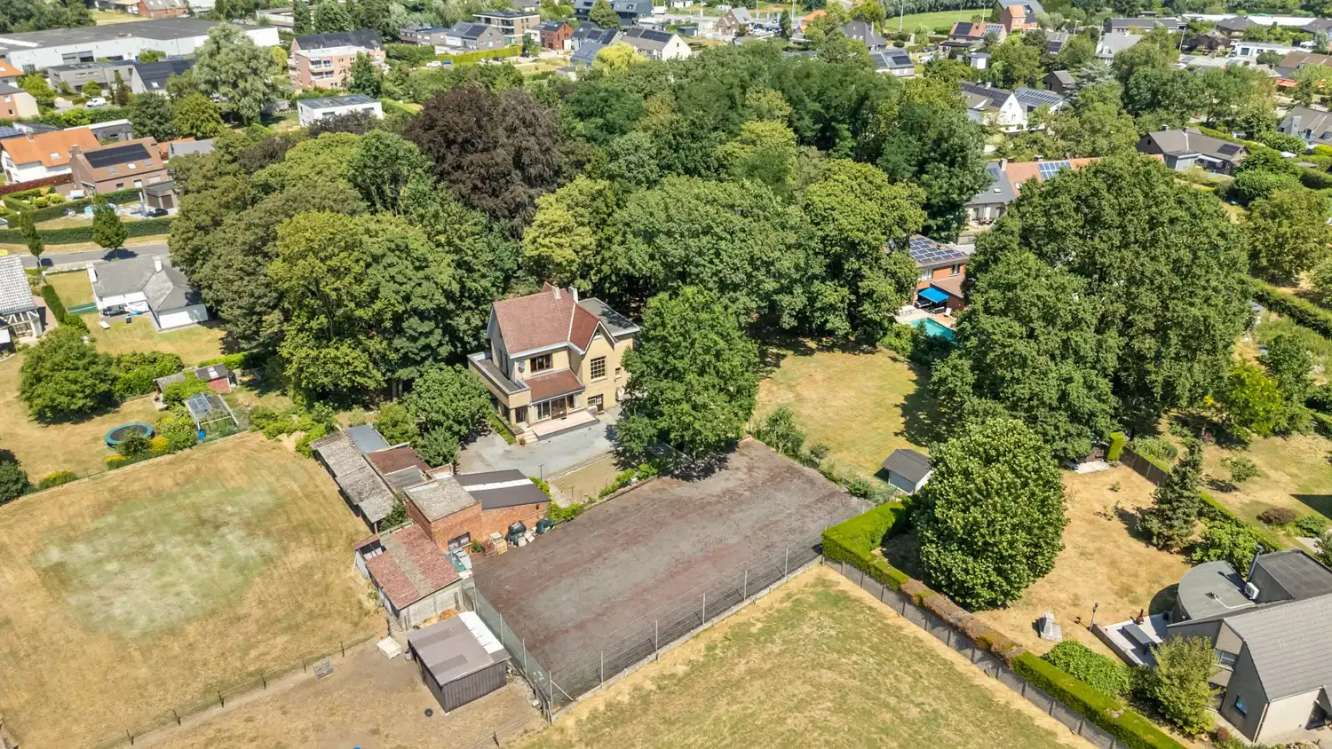 Karaktervolle villa op uitzonderlijk parkdomein van 67 are met ontwikkelingspotentieel vlakbij Gent foto 16