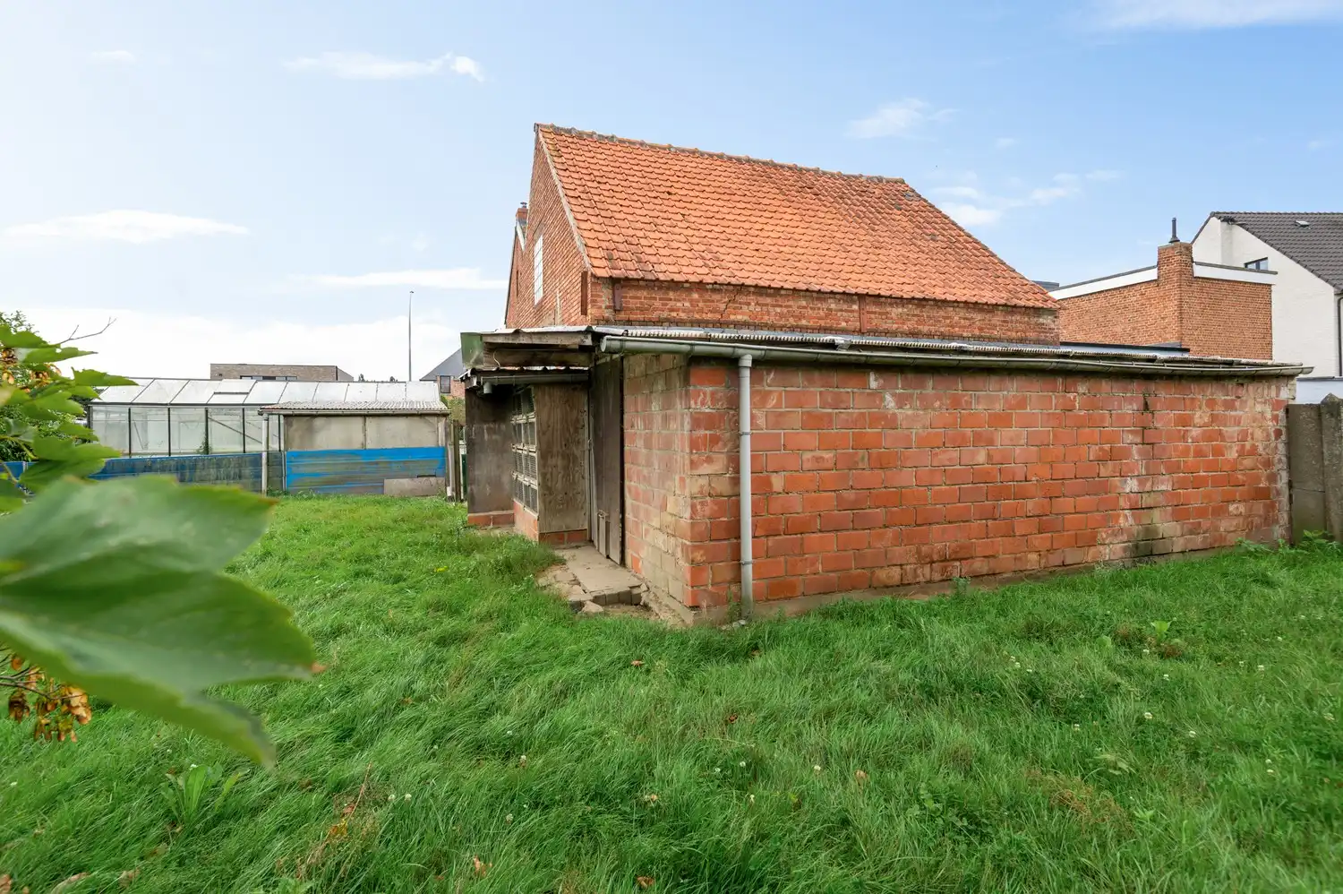 Totaal te renoveren halfopen bebouwing op goede locatie in Lier foto 24