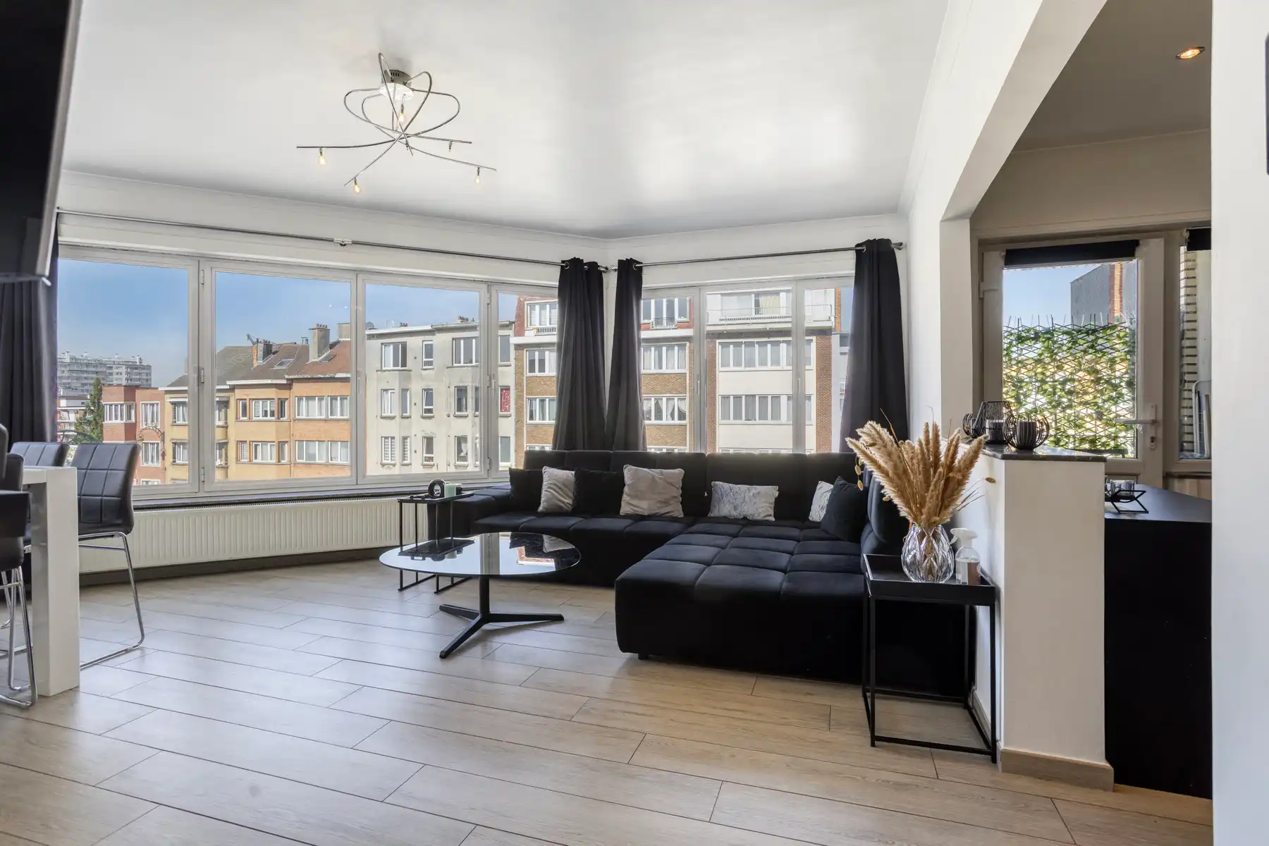 Lichtrijk app met 2 slaapkamers | instapklaar | foto 3