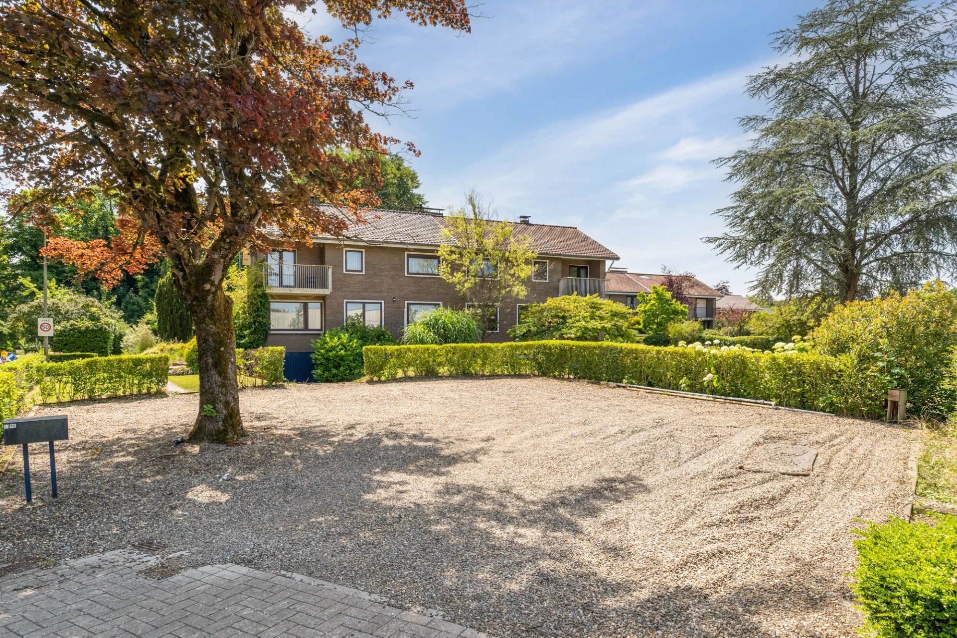 Ruime instapklare woning te Heusden-Zolder foto 18