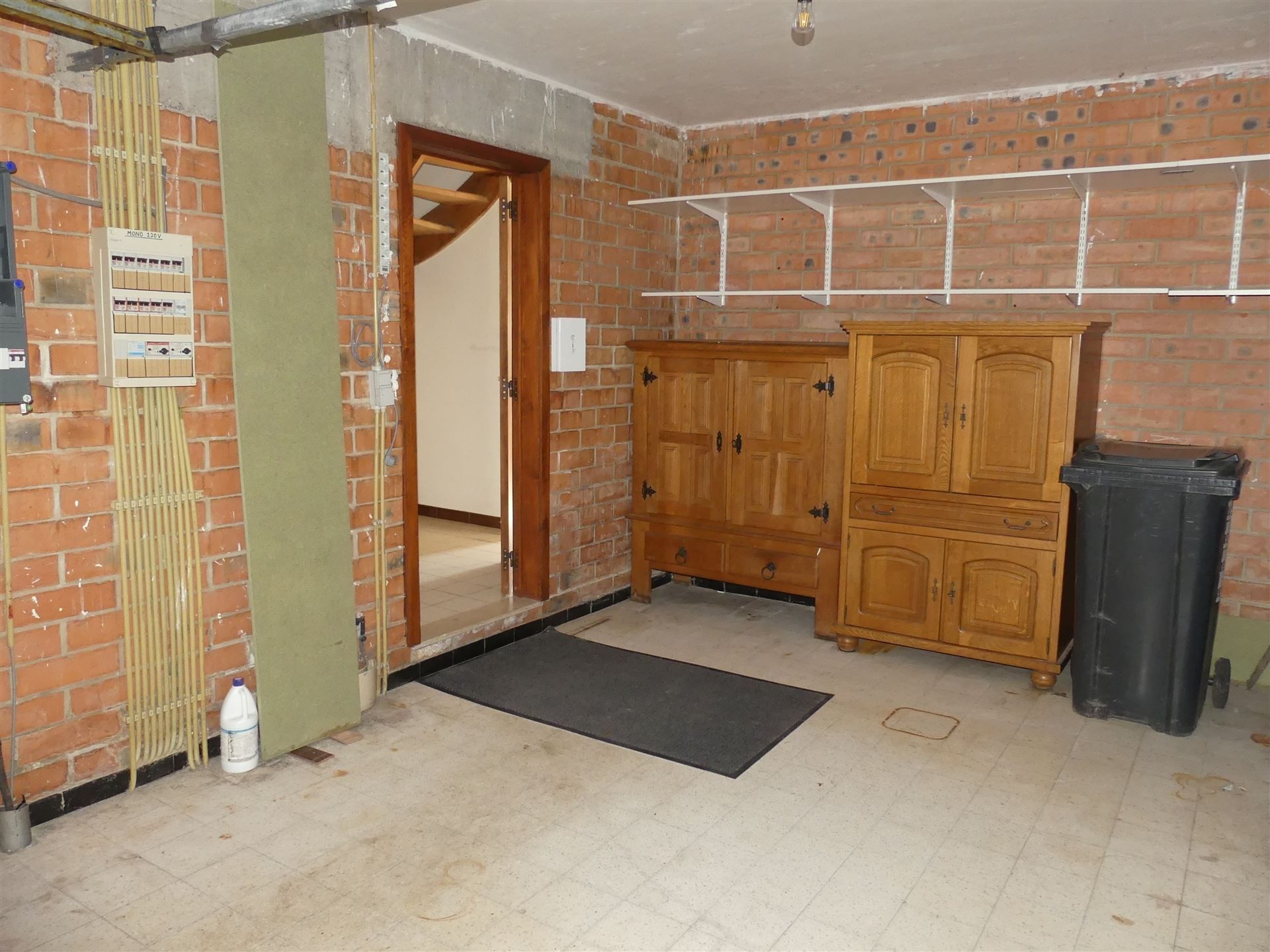 Ruime woning gelegen in een topbuurt te Aartselaar! foto 14