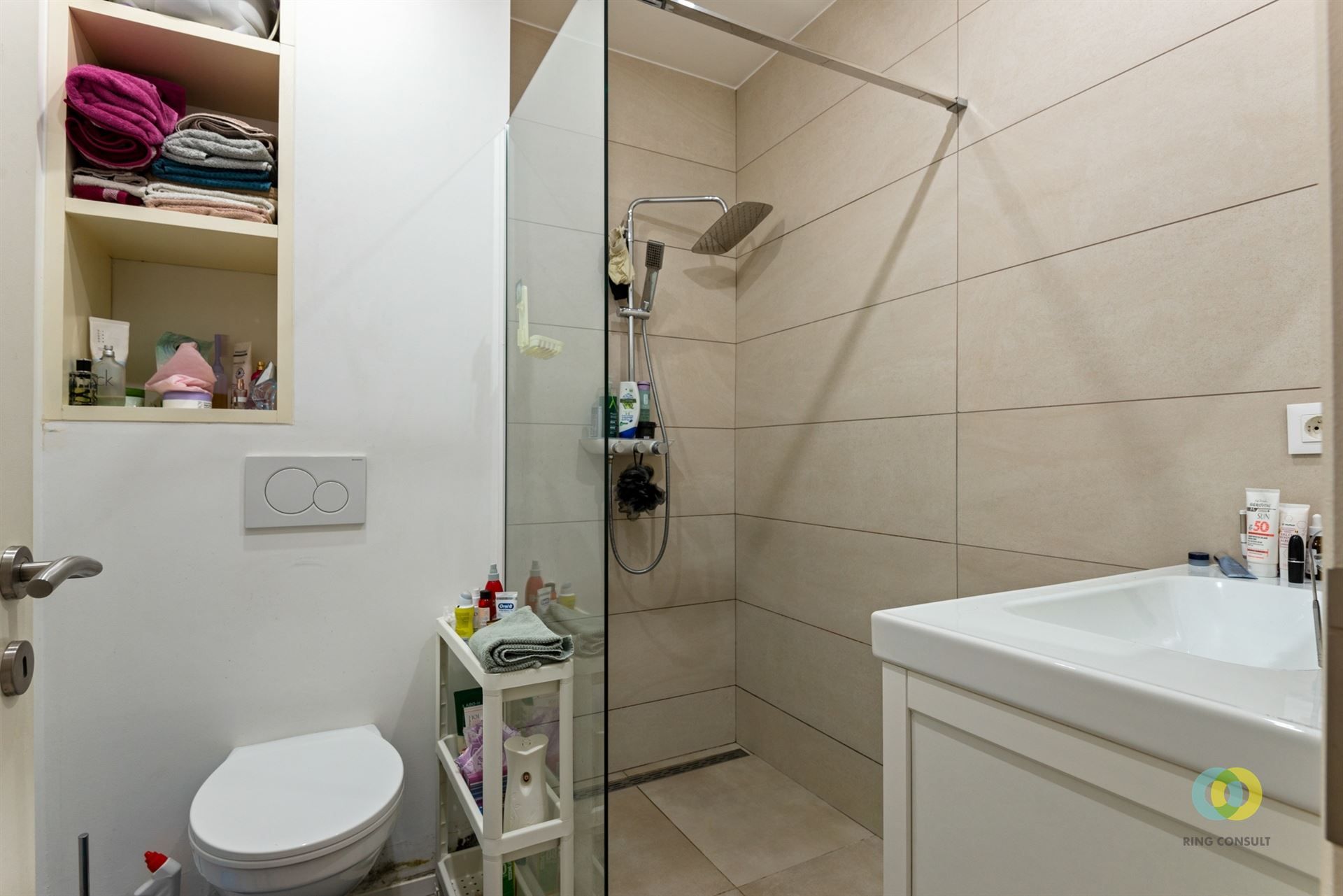 Gelijkvloers appartement 1 slaapkamer met tuin foto 8