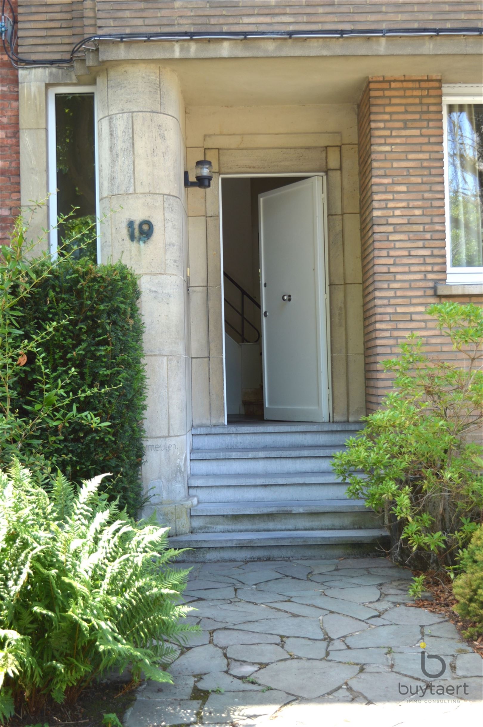 Een authentiek Art-Deco woning  in het welgekende "Pullhof". foto 25