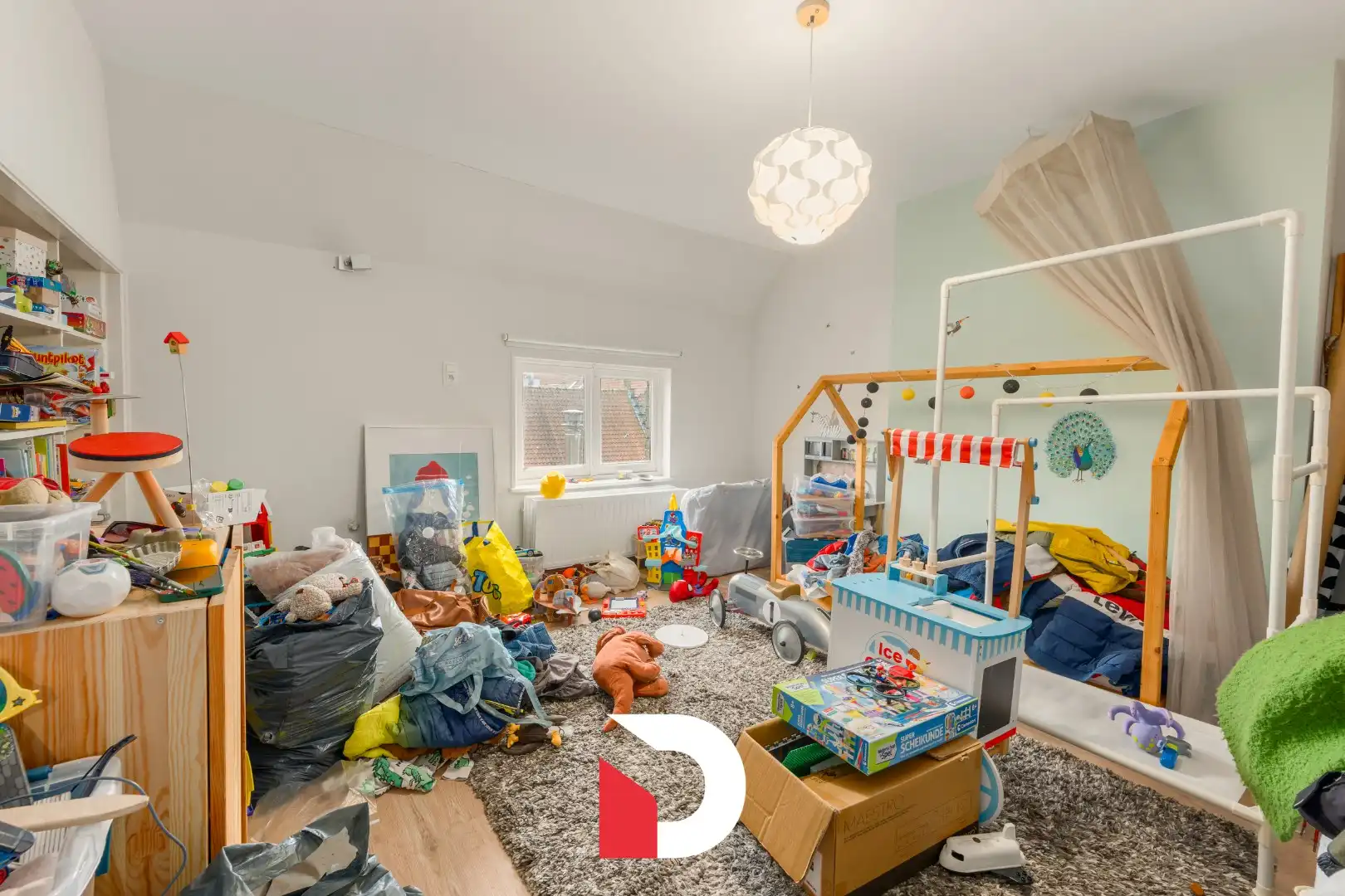 Statige burgerwoning met 4 slk op het exclusieve Wijngaardplein tussen het Minnewater en Begijnhof foto 22