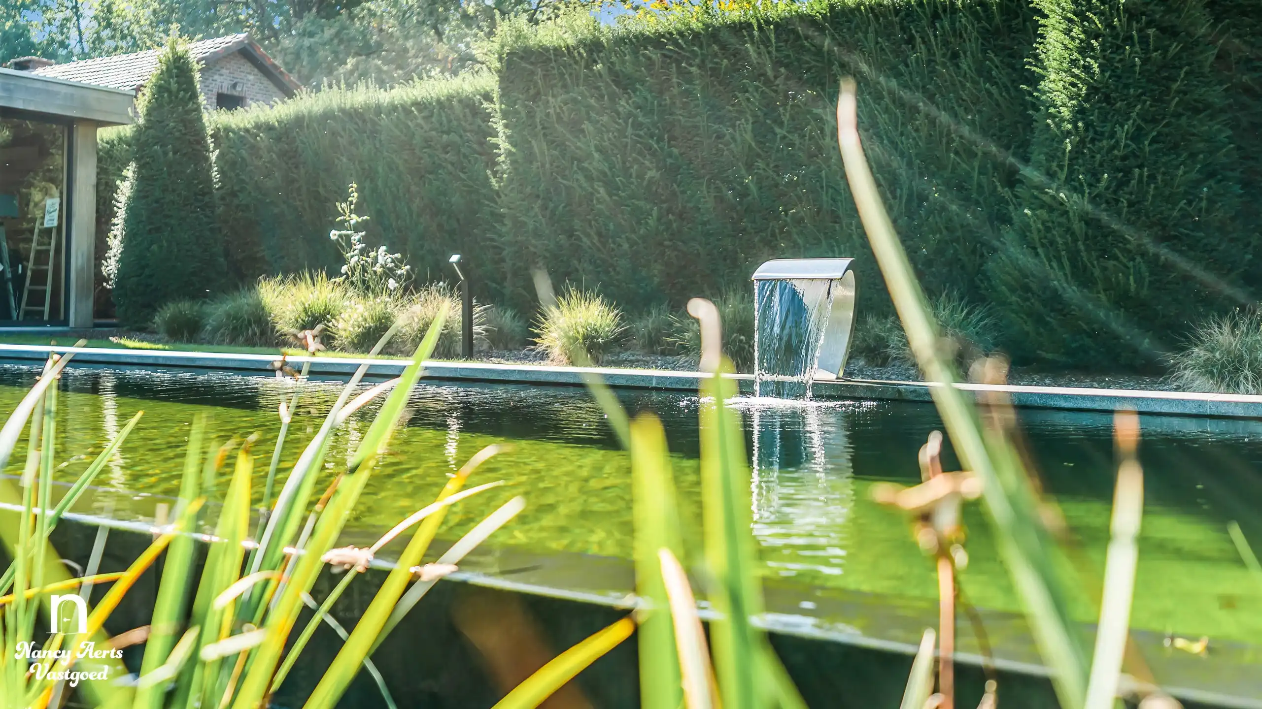 Karaktervolle villa met natuurzwembad en poolhouse in Genk foto 23