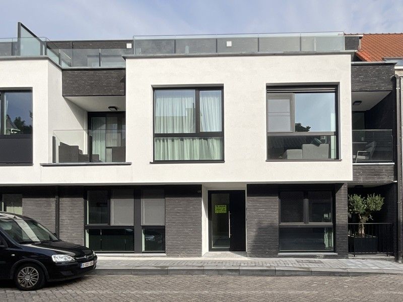 Instapklaar nieuwbouw appartement in hartje Melsele foto 2