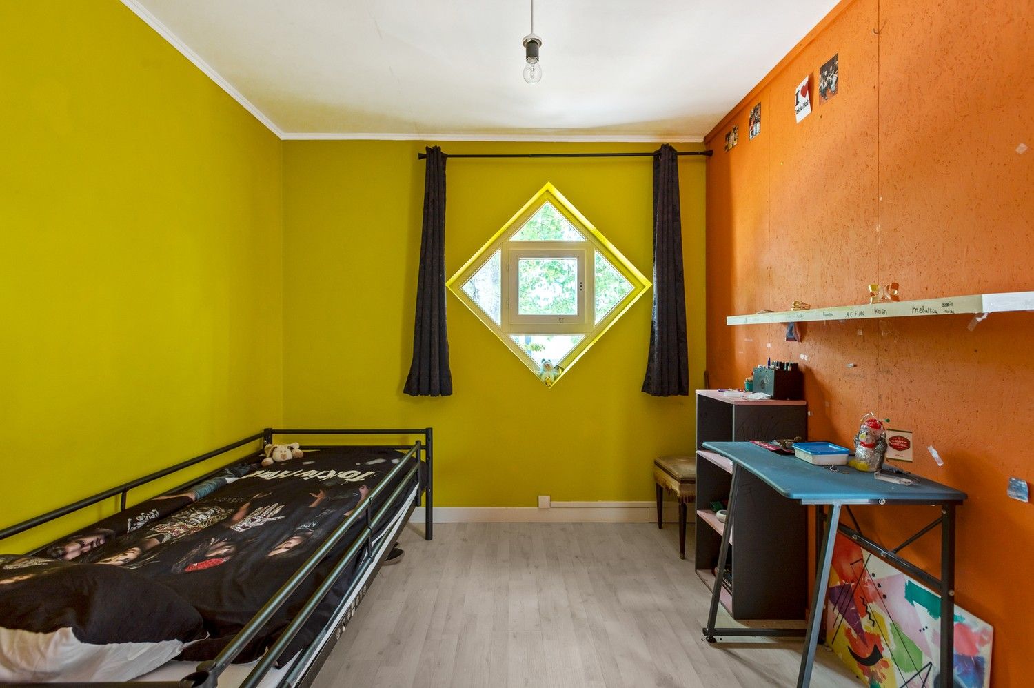 Ruim huis met 3 slaapkamers, tuin en garage te Deurne! foto 27