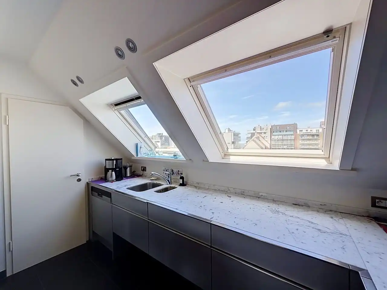 Exclusief duplex dakappartement met panoramisch uitzicht foto 17
