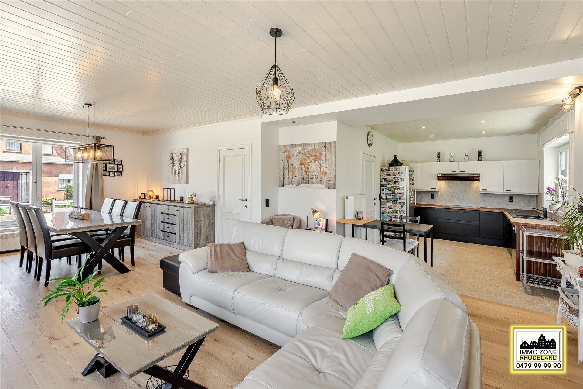Prachtige bungalow met 3 slpks, garage en tuin foto 9