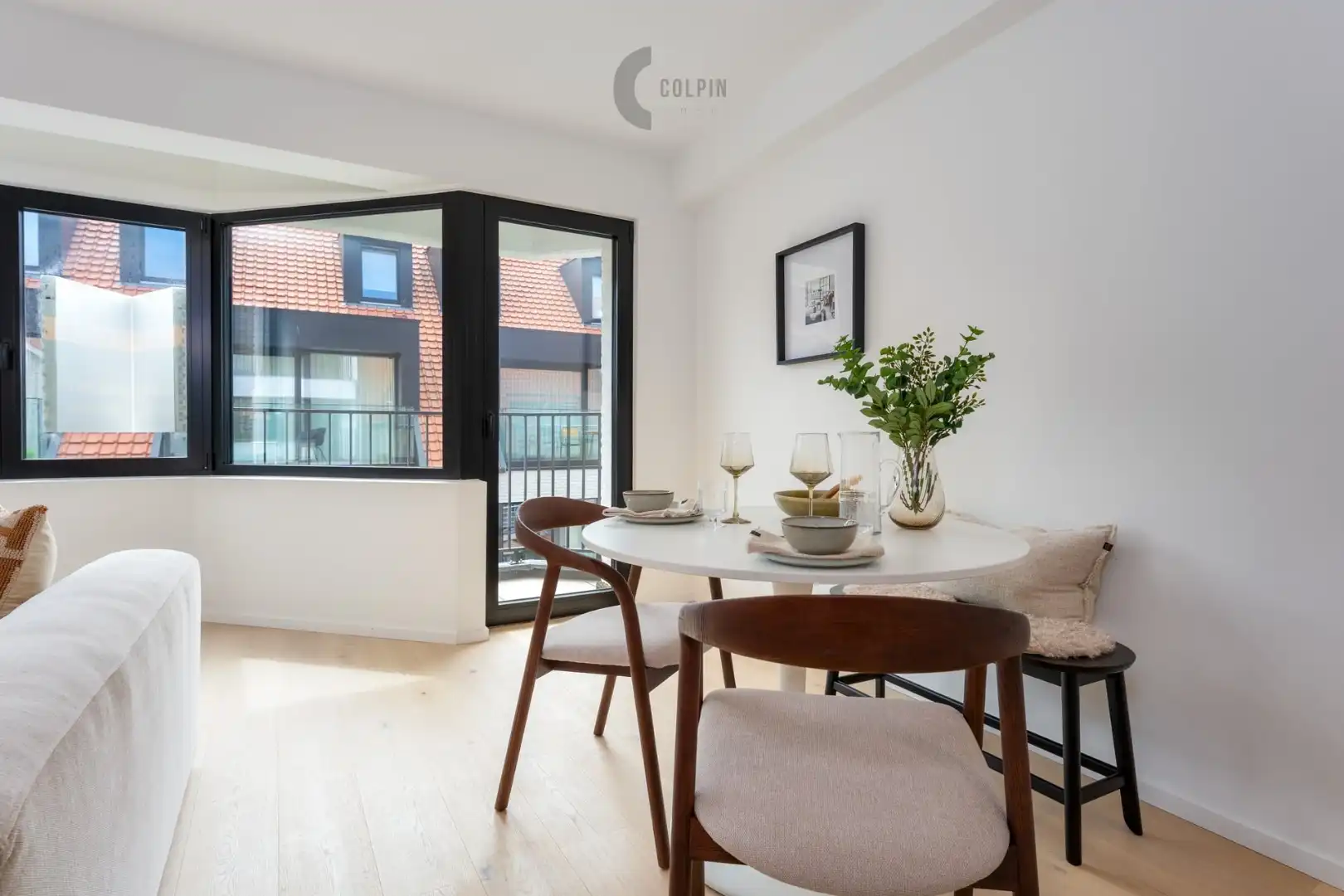 Instapklaar appartement vlakbij de Zeedijk van Knokke-Heist foto 2