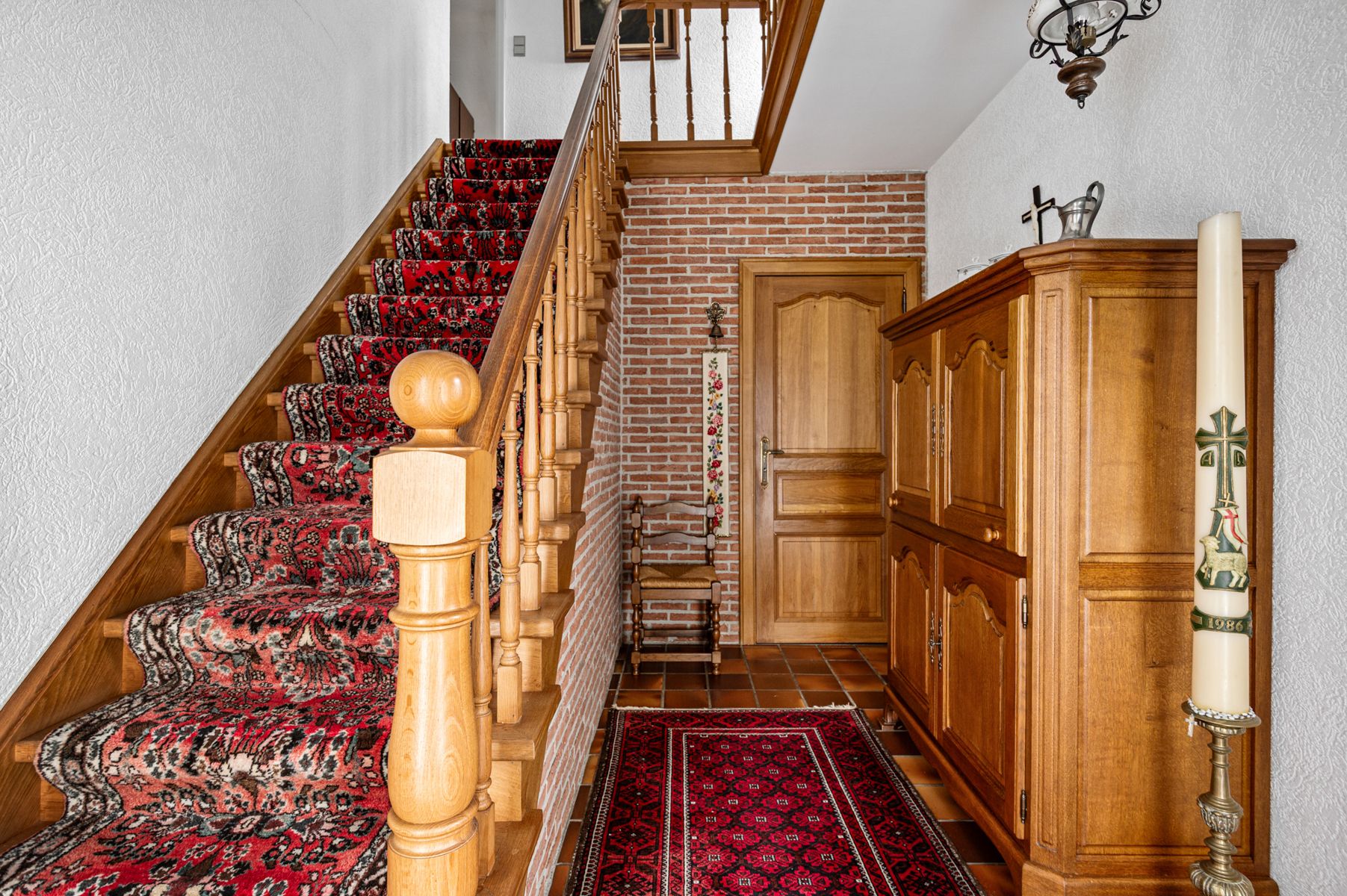 Ruime gezinswoning met tuin en garage op 856 m2 foto 4