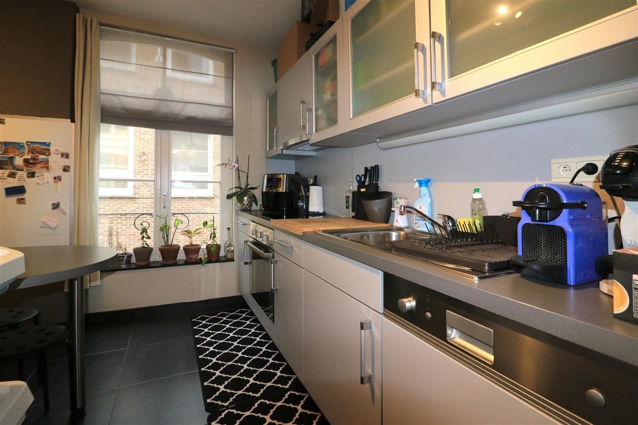 Uniek gerenoveerd appartement in de stad foto 9