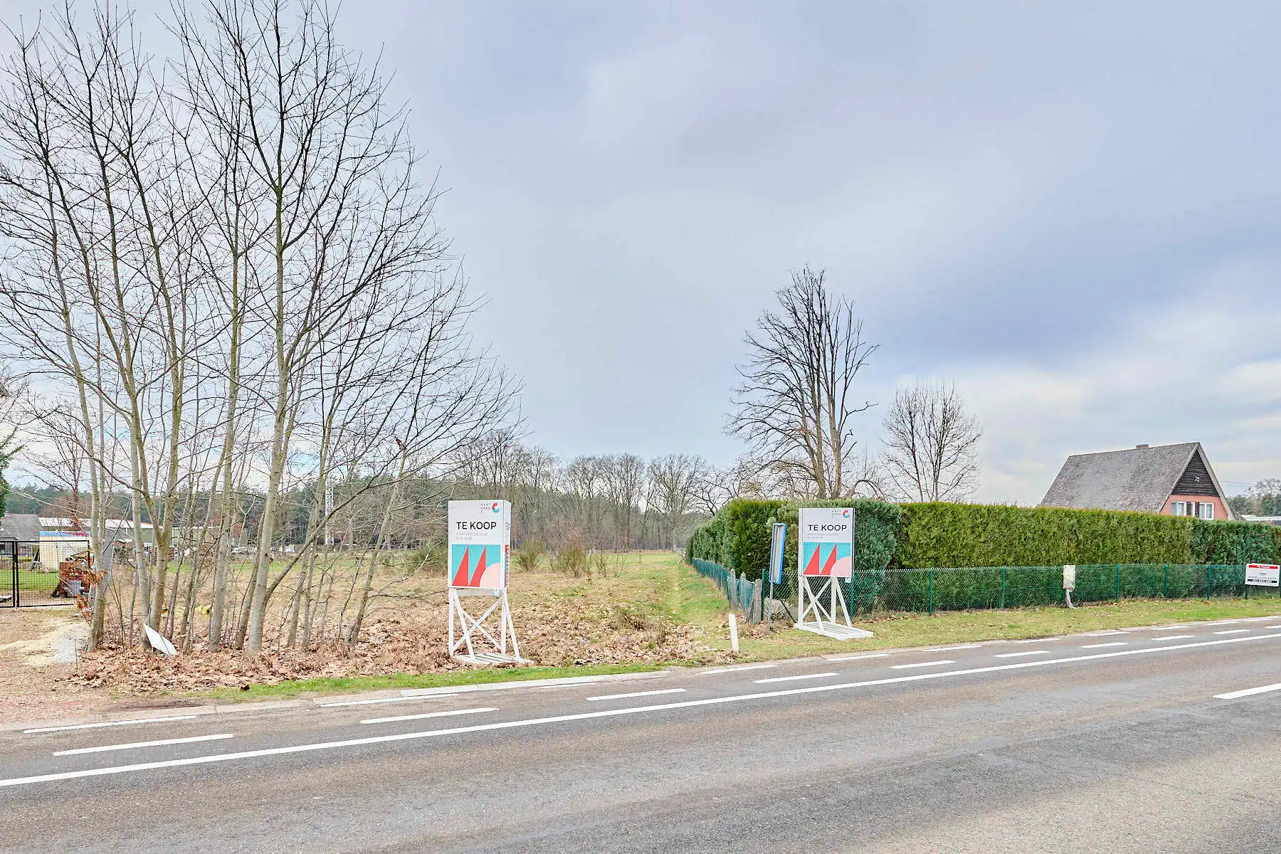 Grond te koop foto {{pictureIndex}}