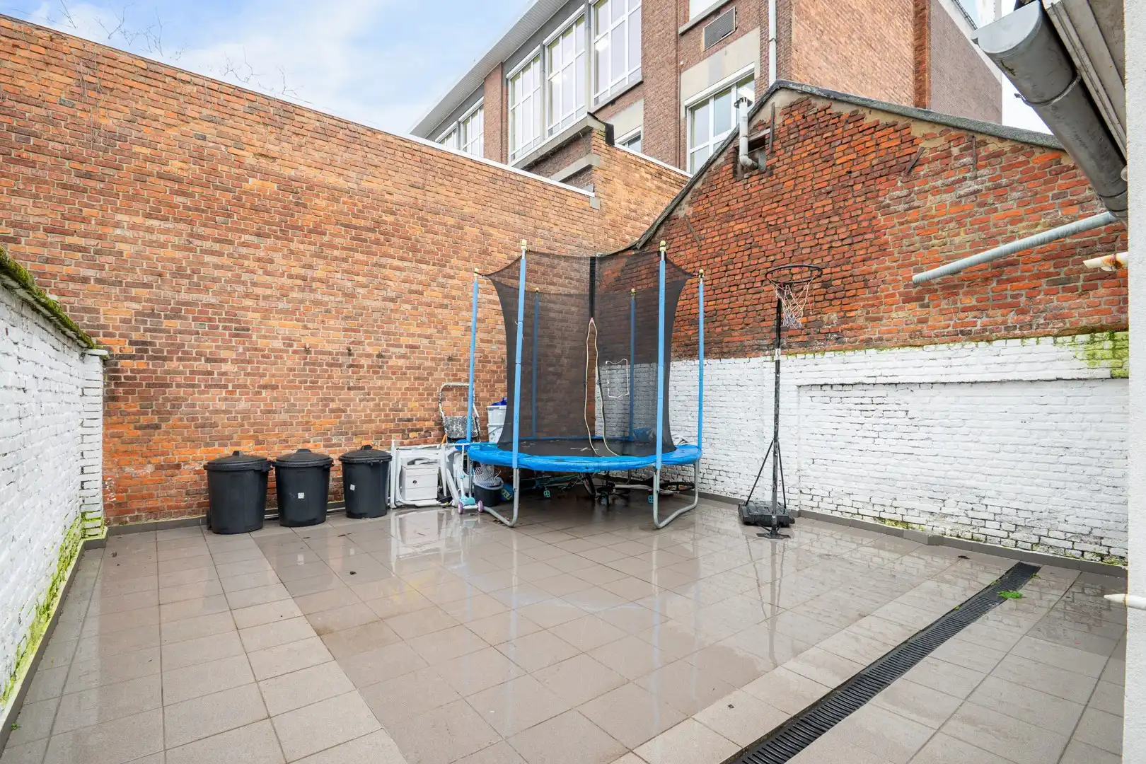 Stil en centraal wonen in het hart Merksem! foto 11