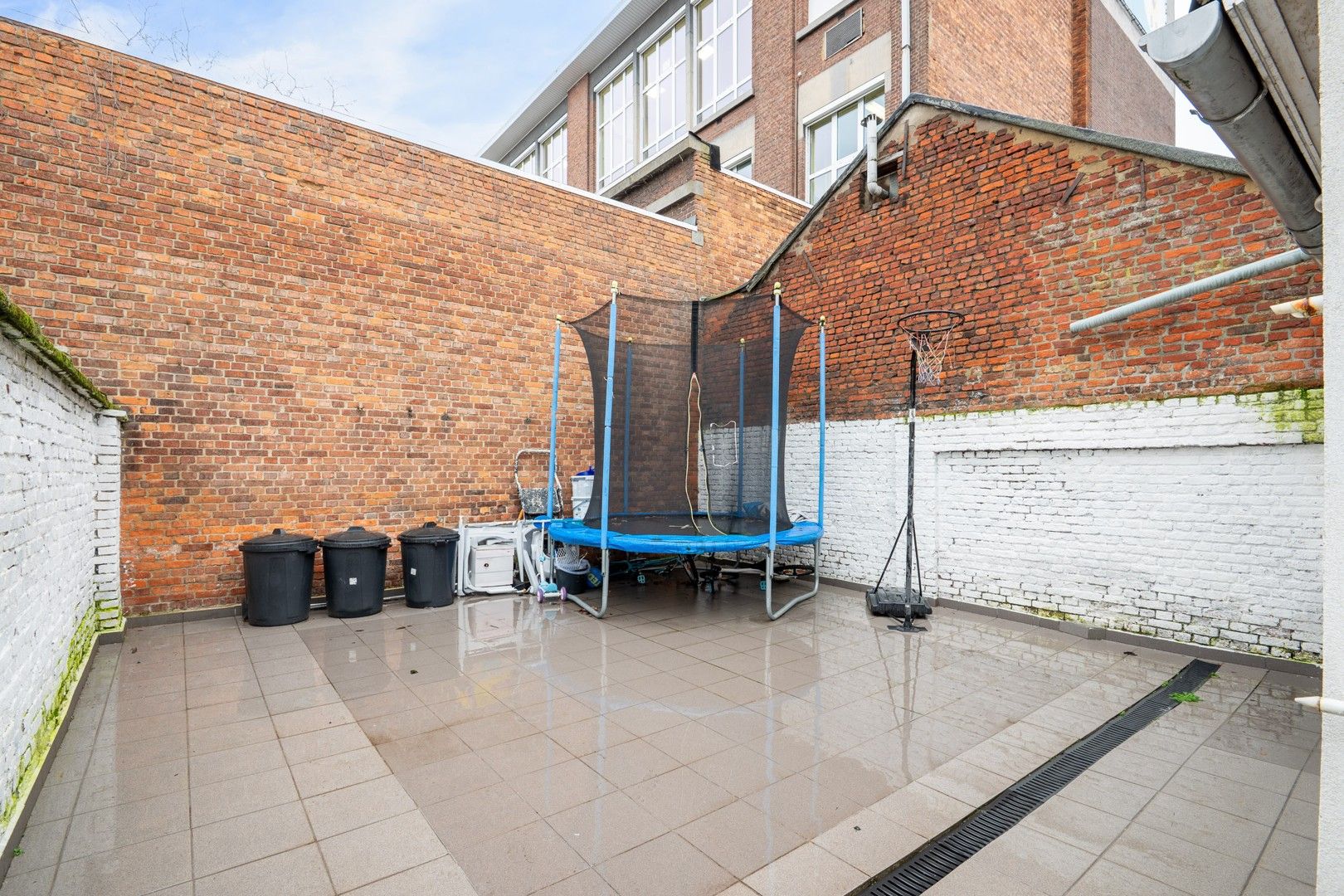 Stil en centraal wonen in het hart Merksem! foto 11