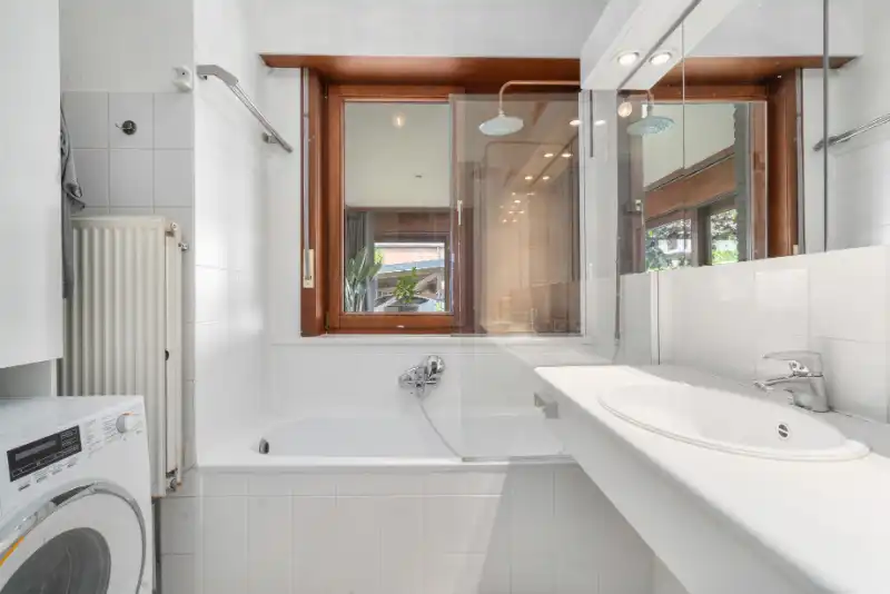 --- OPPORTUNITEIT --- building bestaande uit 3 appartementen (5% netto huurrendement)! foto 40