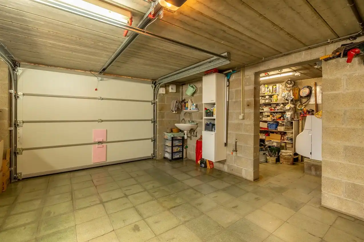 Verzorgde 3slk woning op zuidgericht perceel van ca 1638ca foto 32