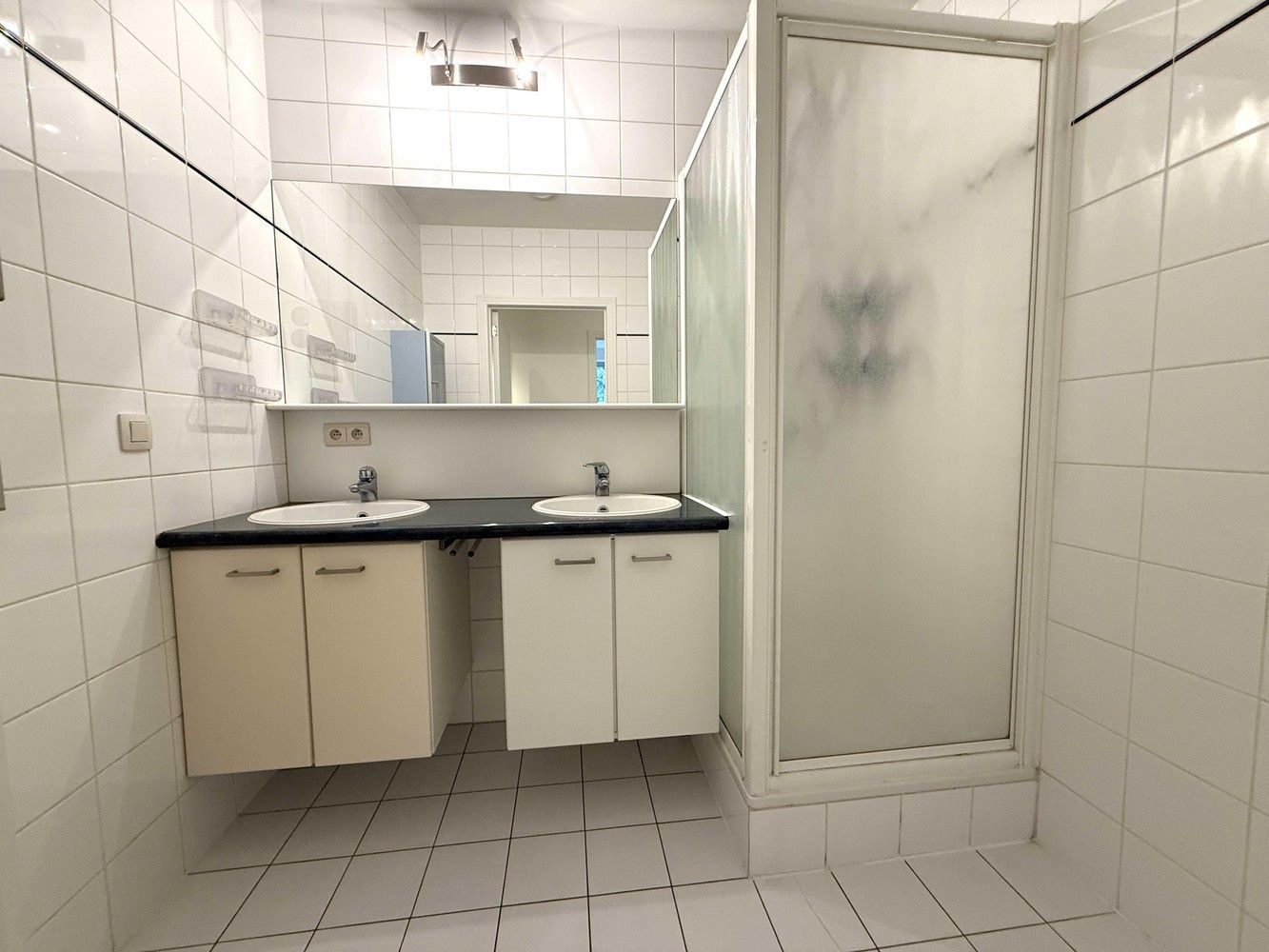 Instapklaar appartement met 2 slaapkamers en binnenstaanplaats in groene omgeving vlakbij Leuven foto 17