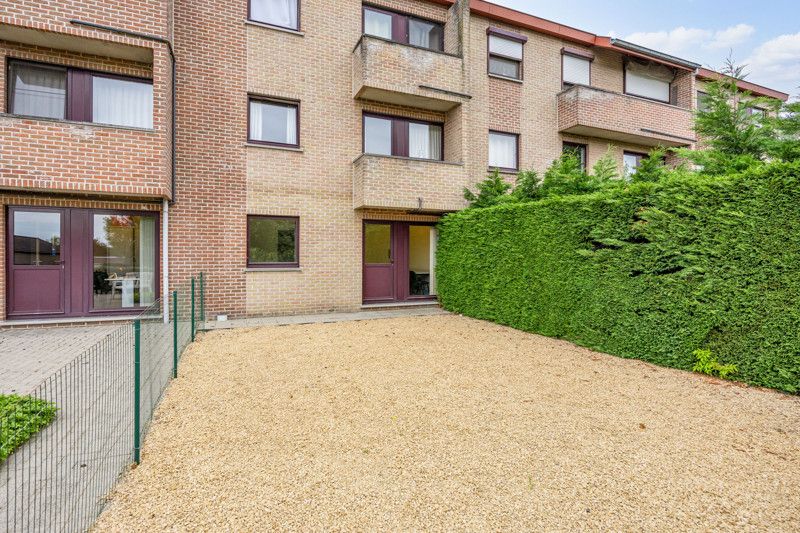 Gelijkvloers appartement met tuin en 2 slaapkamers foto 2