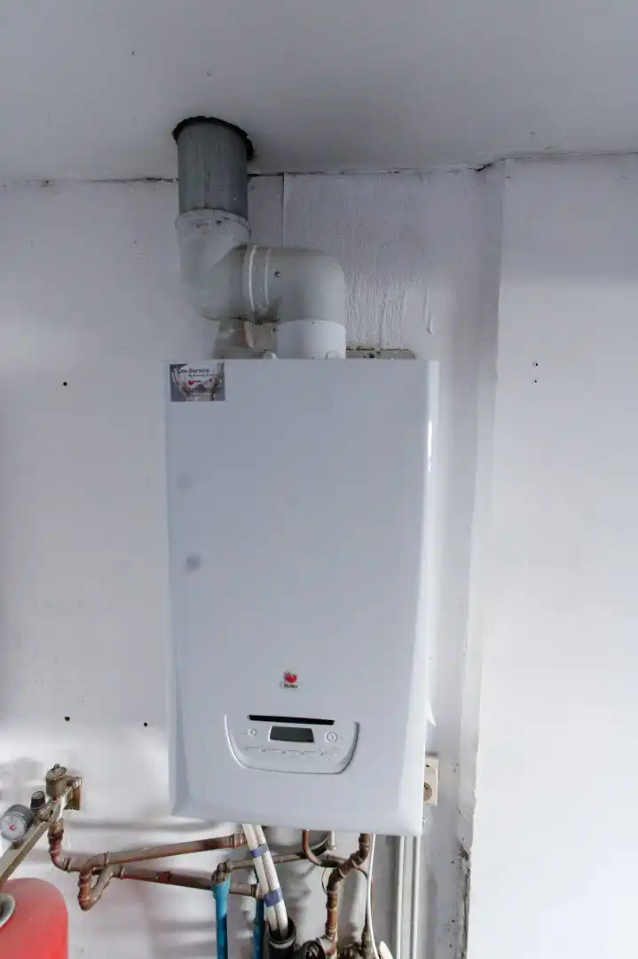 Instelprijs :Renovatieproject : woonst met of zonder gelijkvloers handelspand te Vlamingstraat 5 Heist foto 15