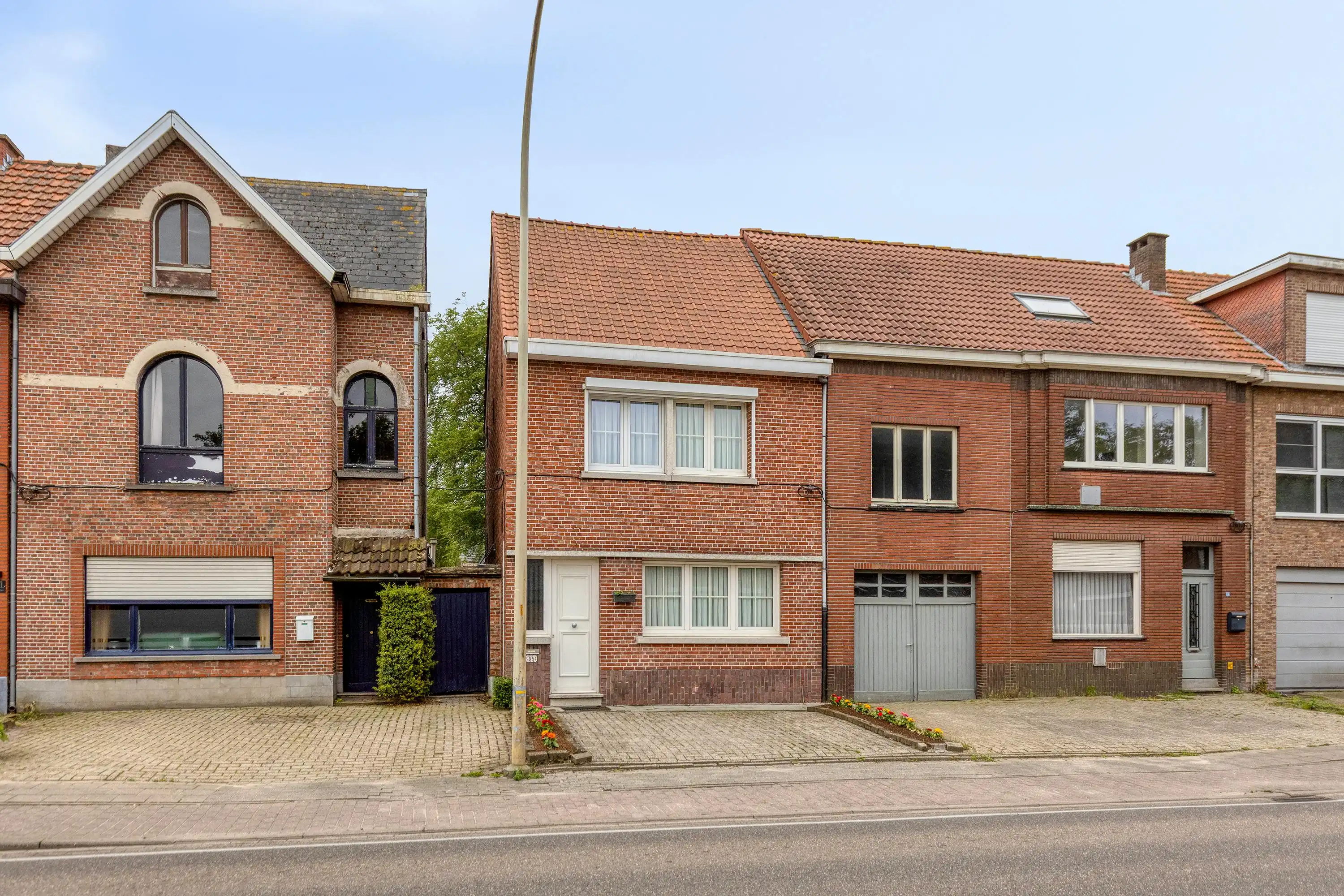 Karaktervol huis met tuin te koop nabij centrum Wuustwezel! foto 4