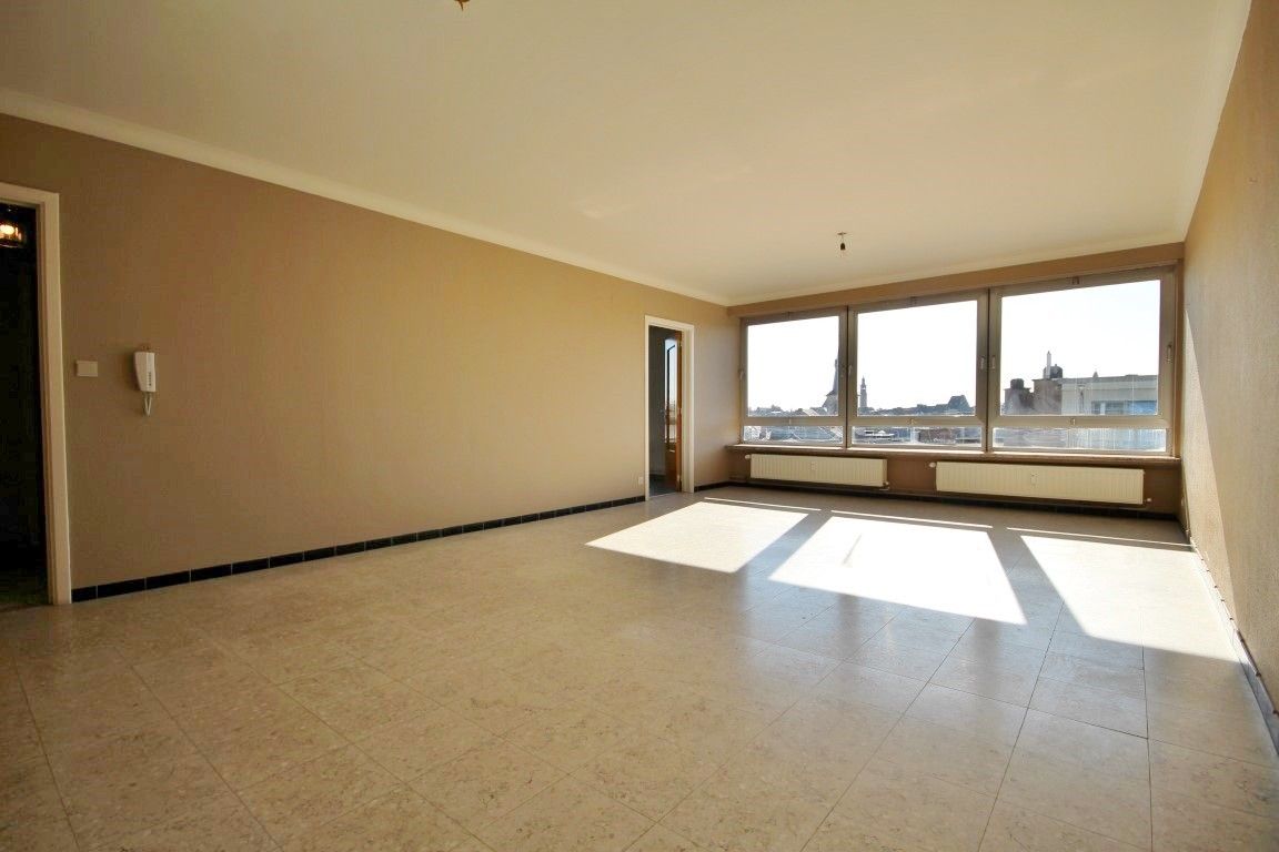 Gunstig gelegen appartement met 2 slaapkamers foto 9