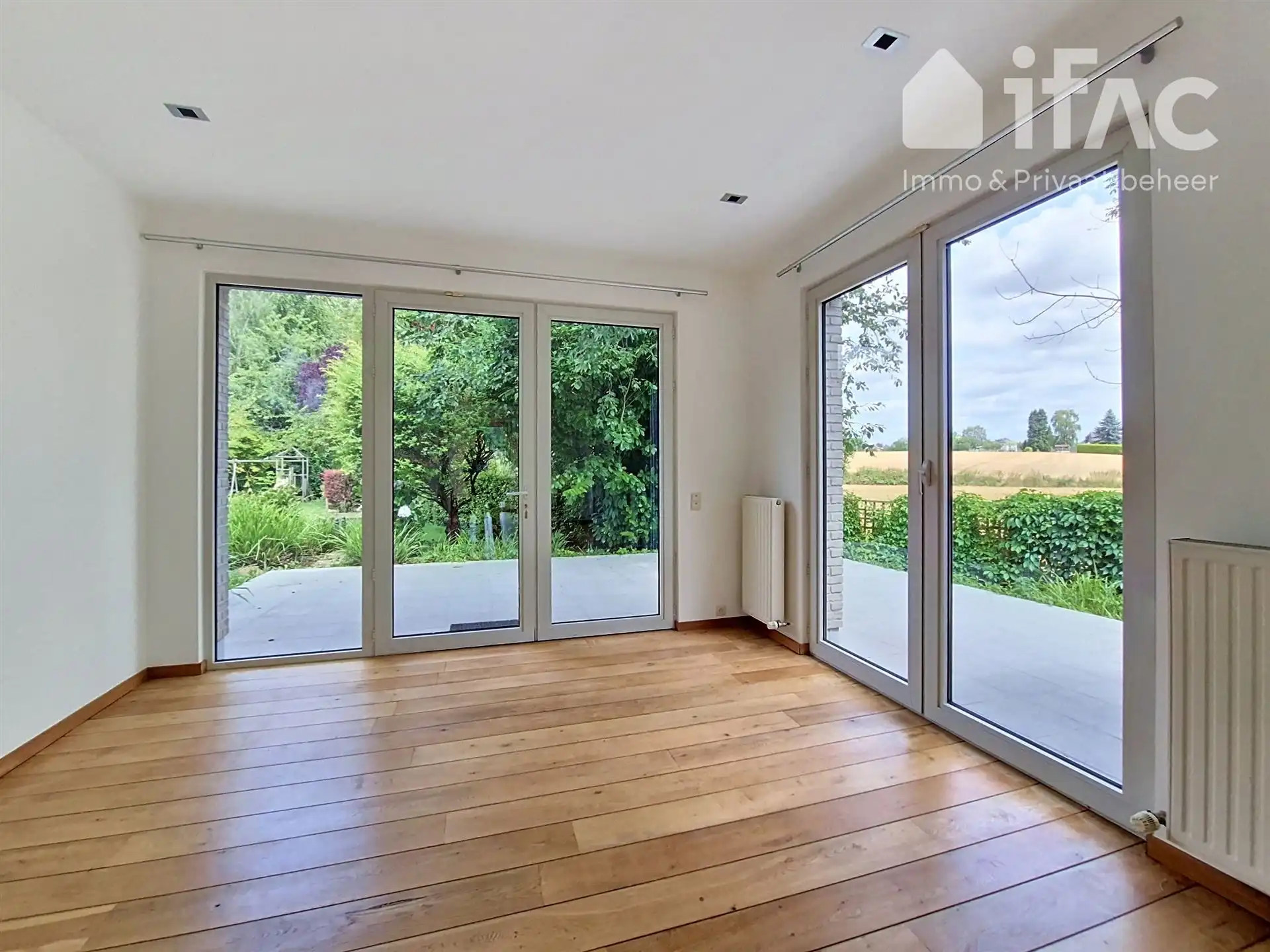 Villa met panoramisch zicht aan ingang van het Zoniënwoud foto 11
