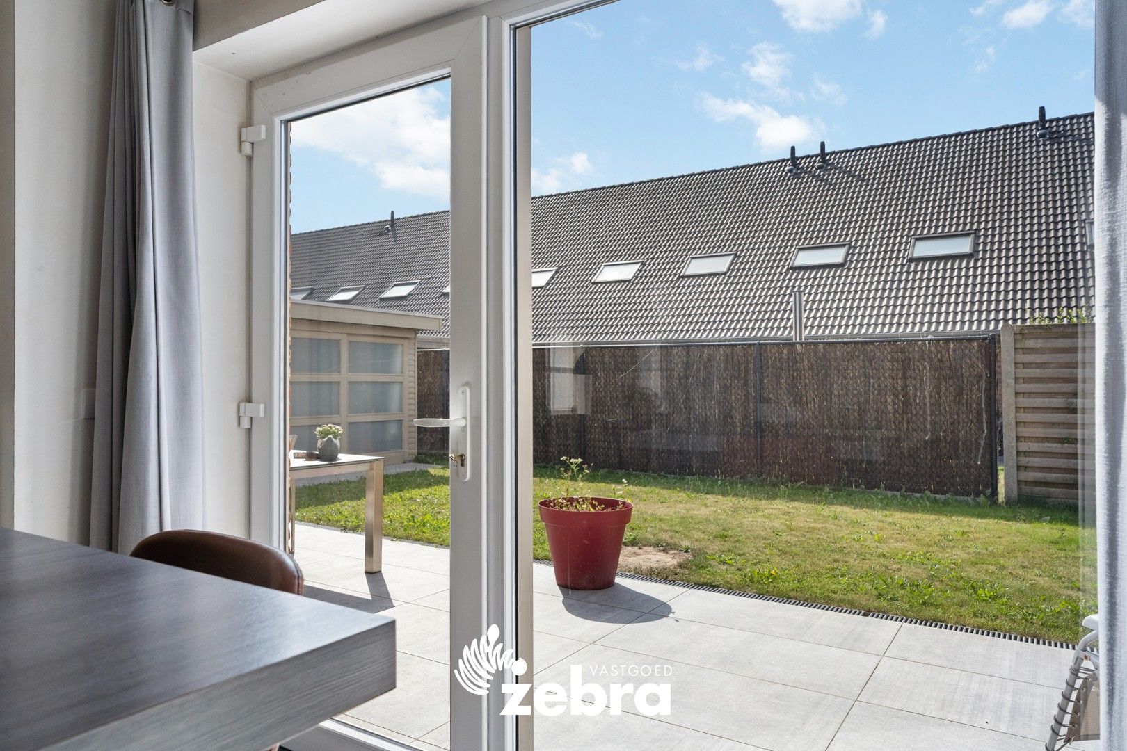 Energiezuinige halfopen woning in een doodlopende straat te Rumbeke (Roeselare)! foto 9