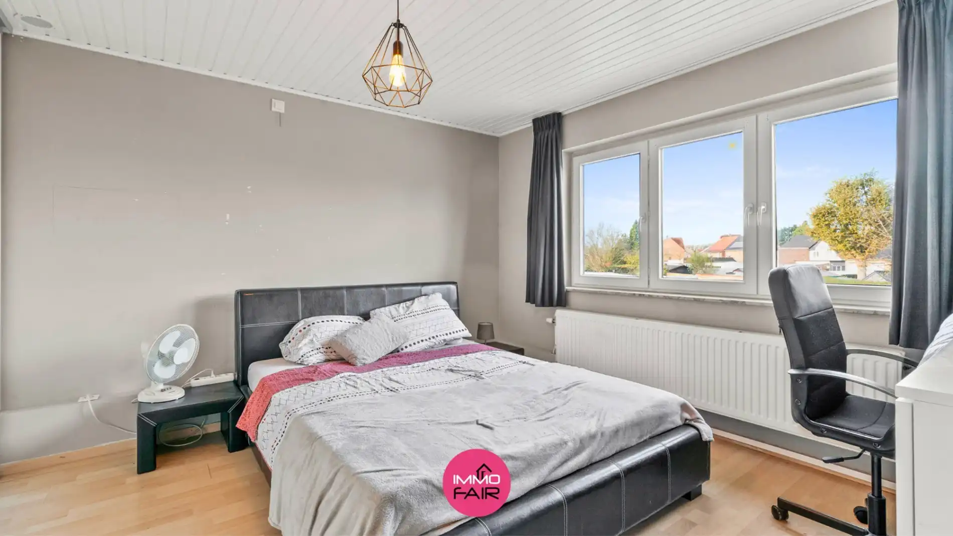 Ruime gezinswoning op geliefde locatie! foto 11